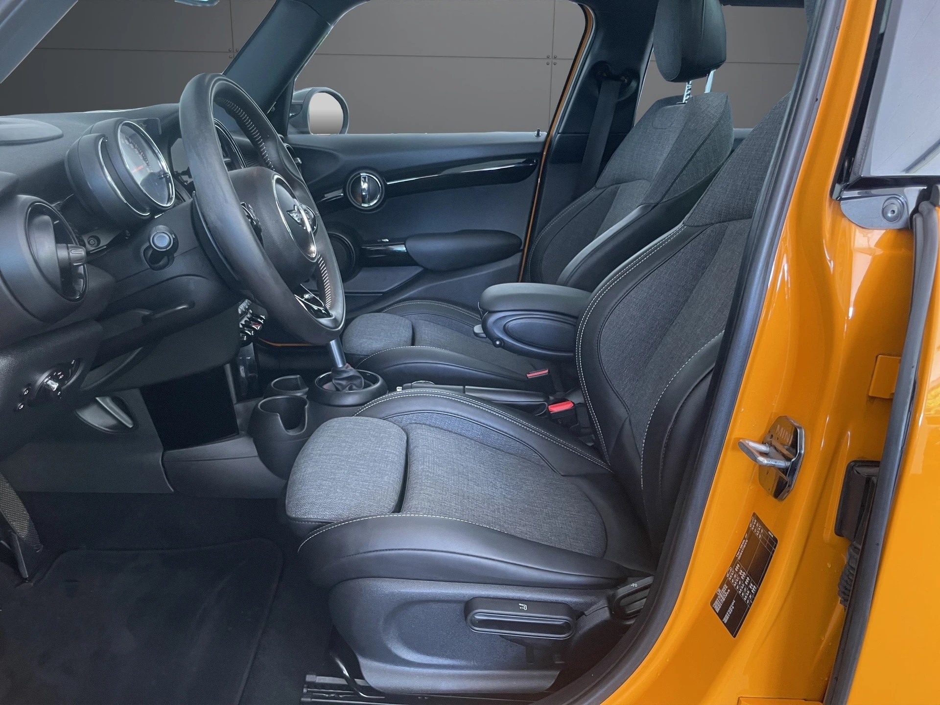 MINI Cooper S Steptronic-image-6
