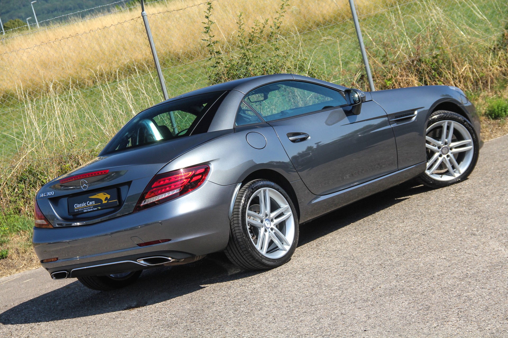 MERCEDES-BENZ SLC 300 9G-Tronic Sport Pack 🇩🇪 ⭐⭐⭐⭐⭐-showroom-element-1