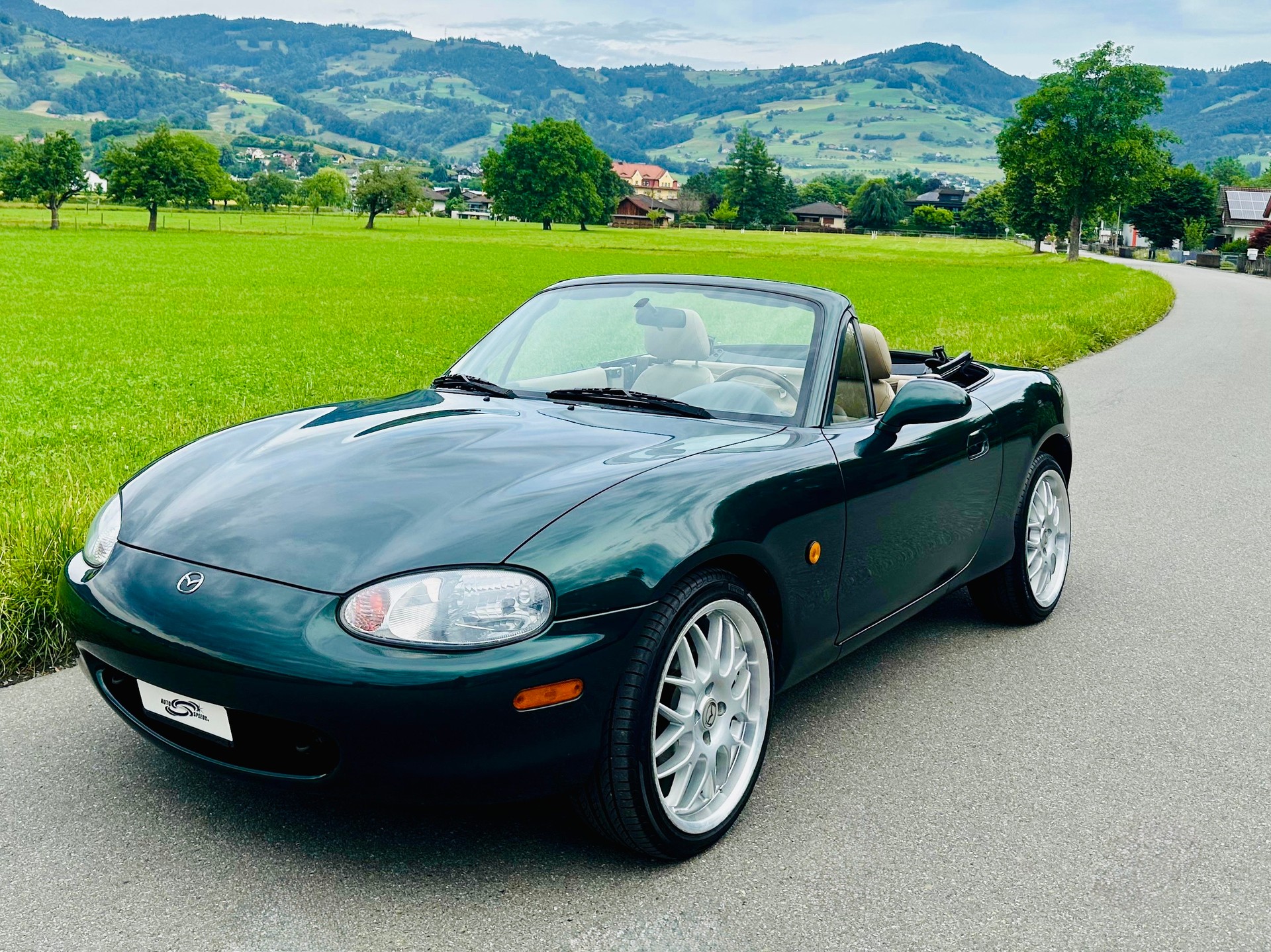 MAZDA MX-5 1.8i-16 GT-R Youngst