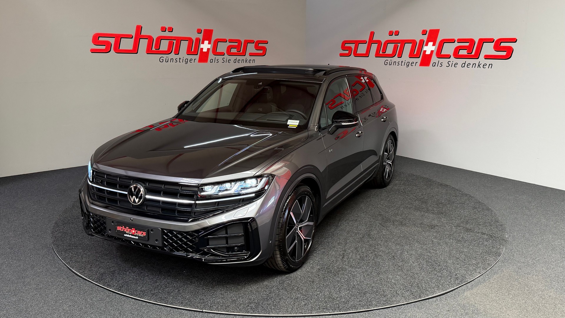 VW Touareg Final Edition 3.0 TDI R-Line Tiptronic-showroom-element-1