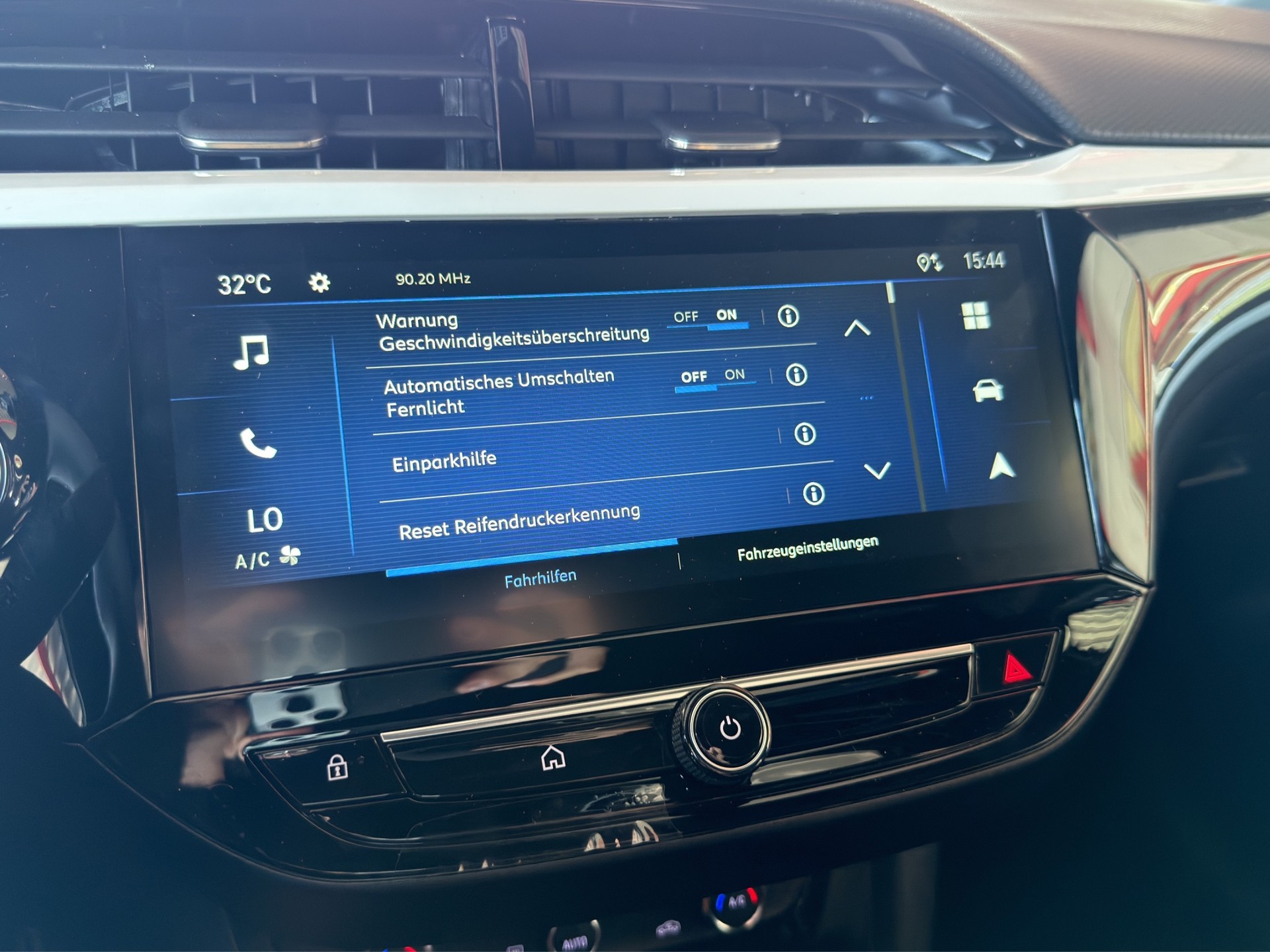 OPEL Corsa-e 156 GS Pack Komfort 3 Phaser-image-36