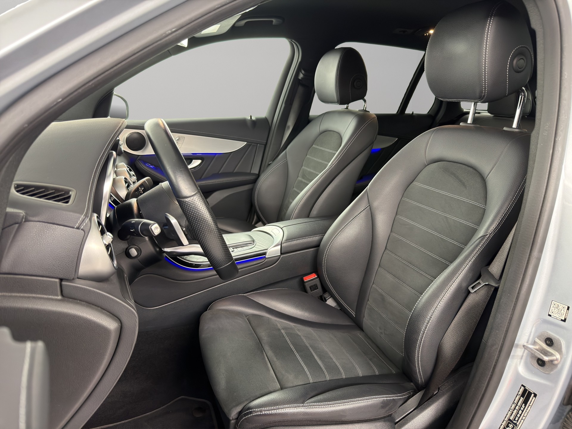 MERCEDES-BENZ GLC 200 Night Star AMG Line 4m-image-7