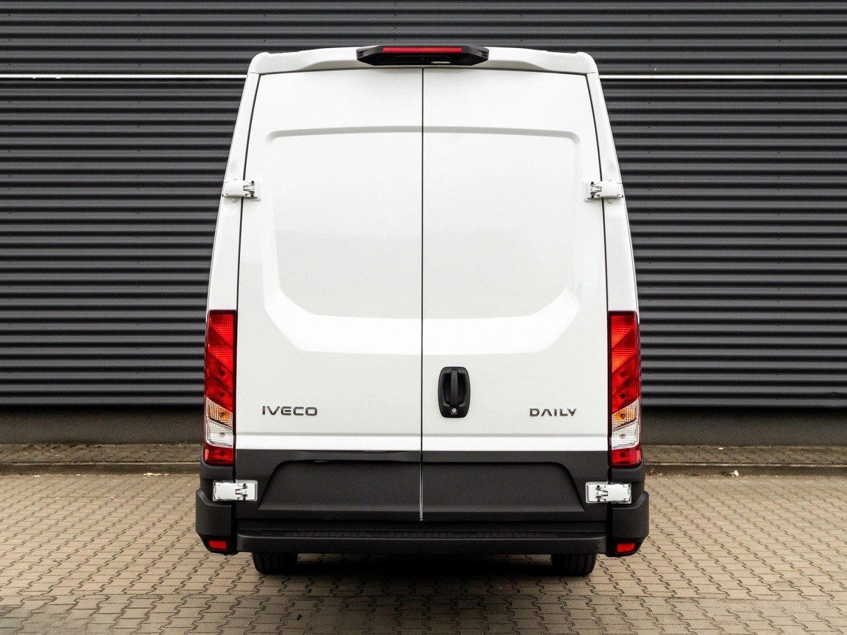 IVECO 35 S 18H A8 L4H2 Kasten-image-4