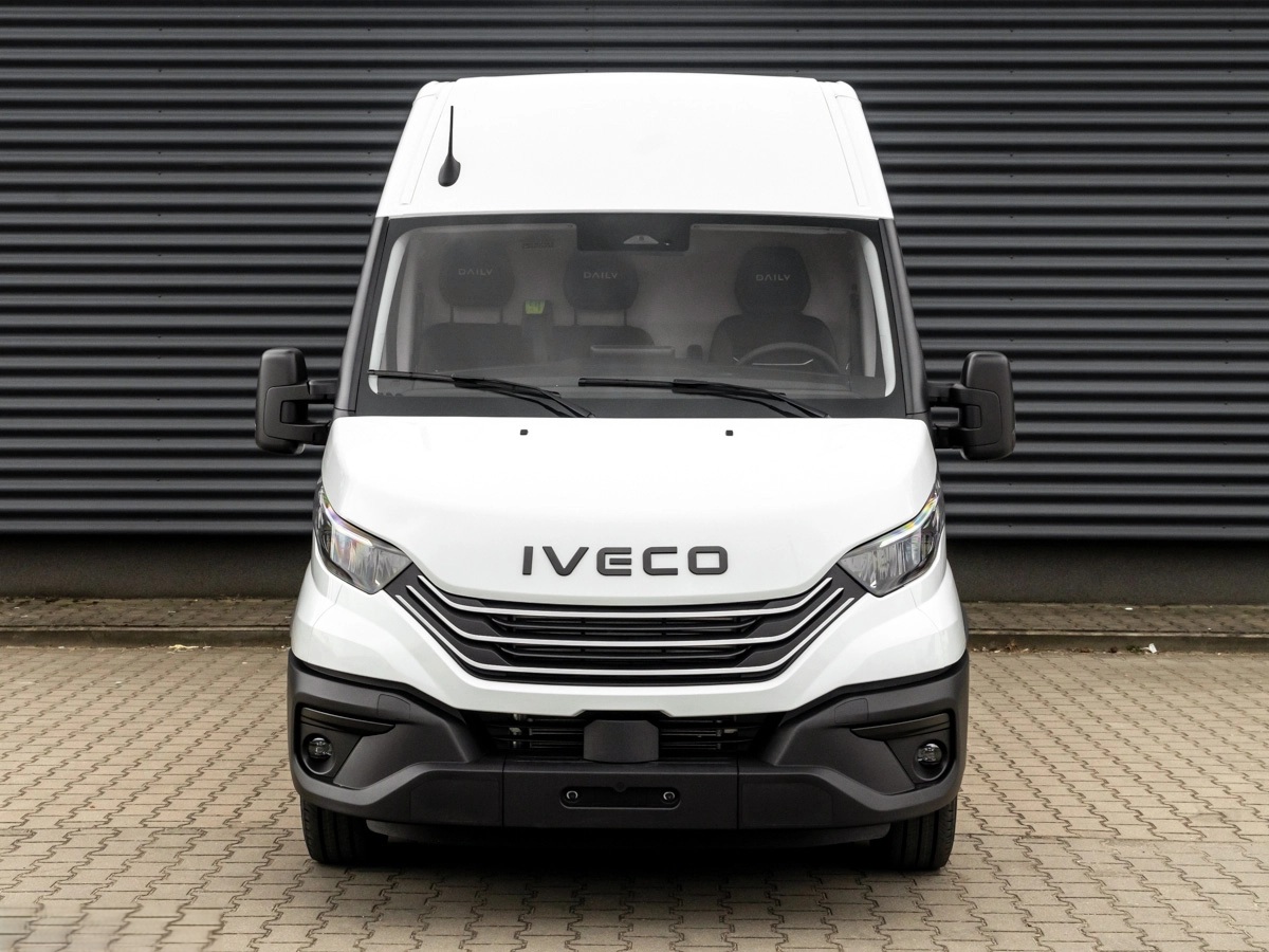 IVECO 35 S 18H A8 L4H2 Kasten-showroom-element-1