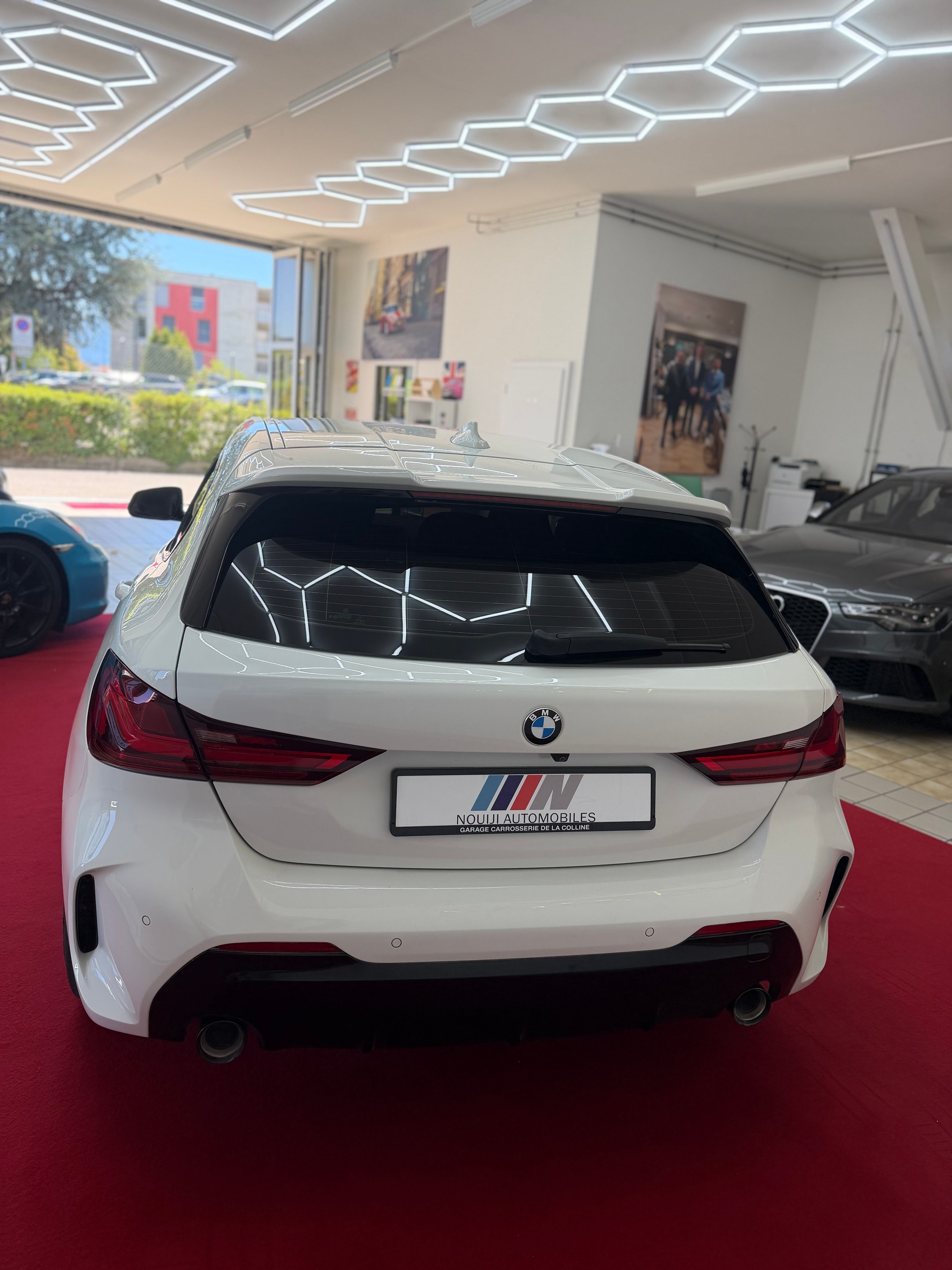 BMW 118d Steptronic M Sport-image-4