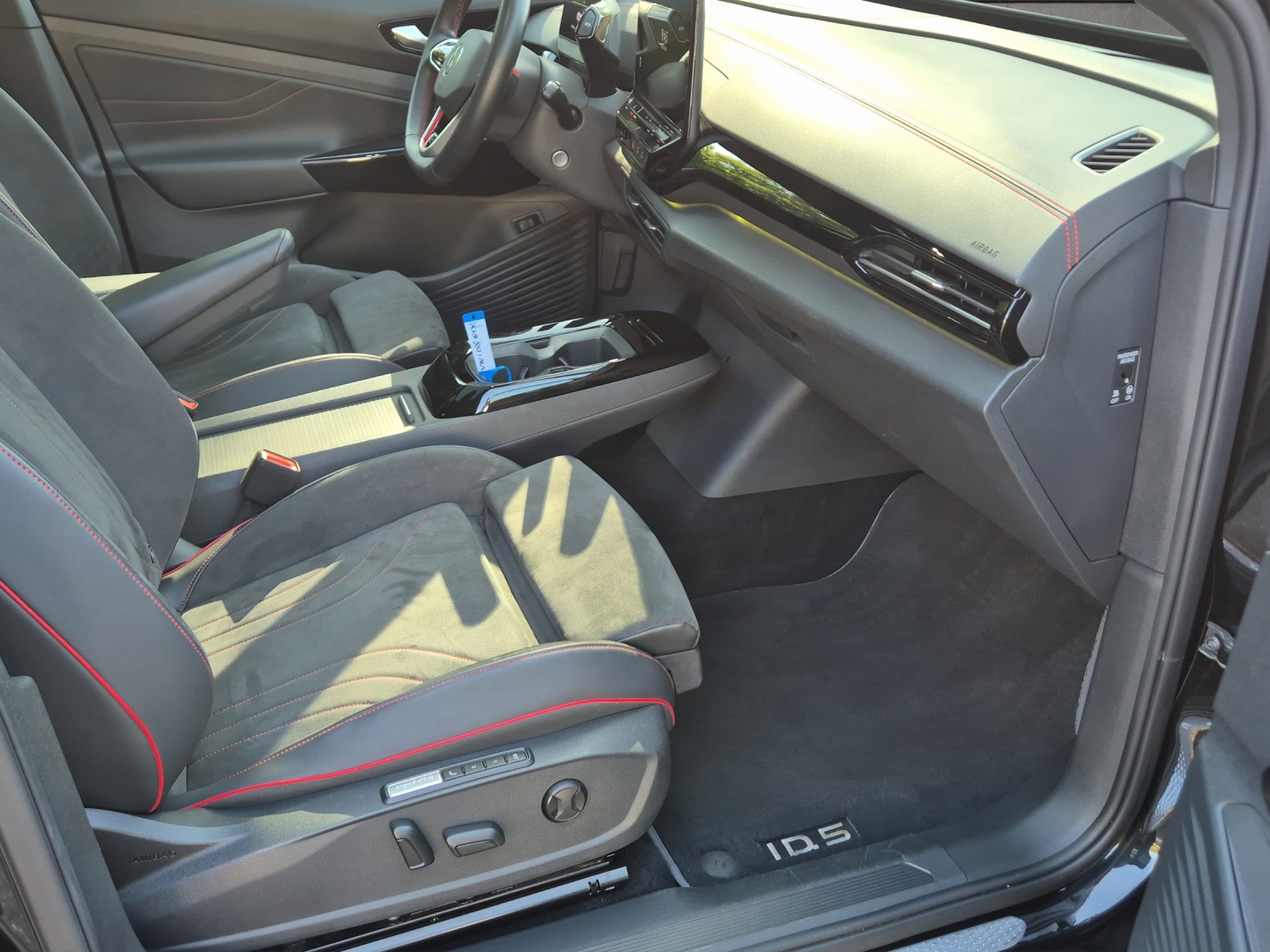 VW ID.5 GTX 77 kWh 4Motion*Head up Display*-image-14