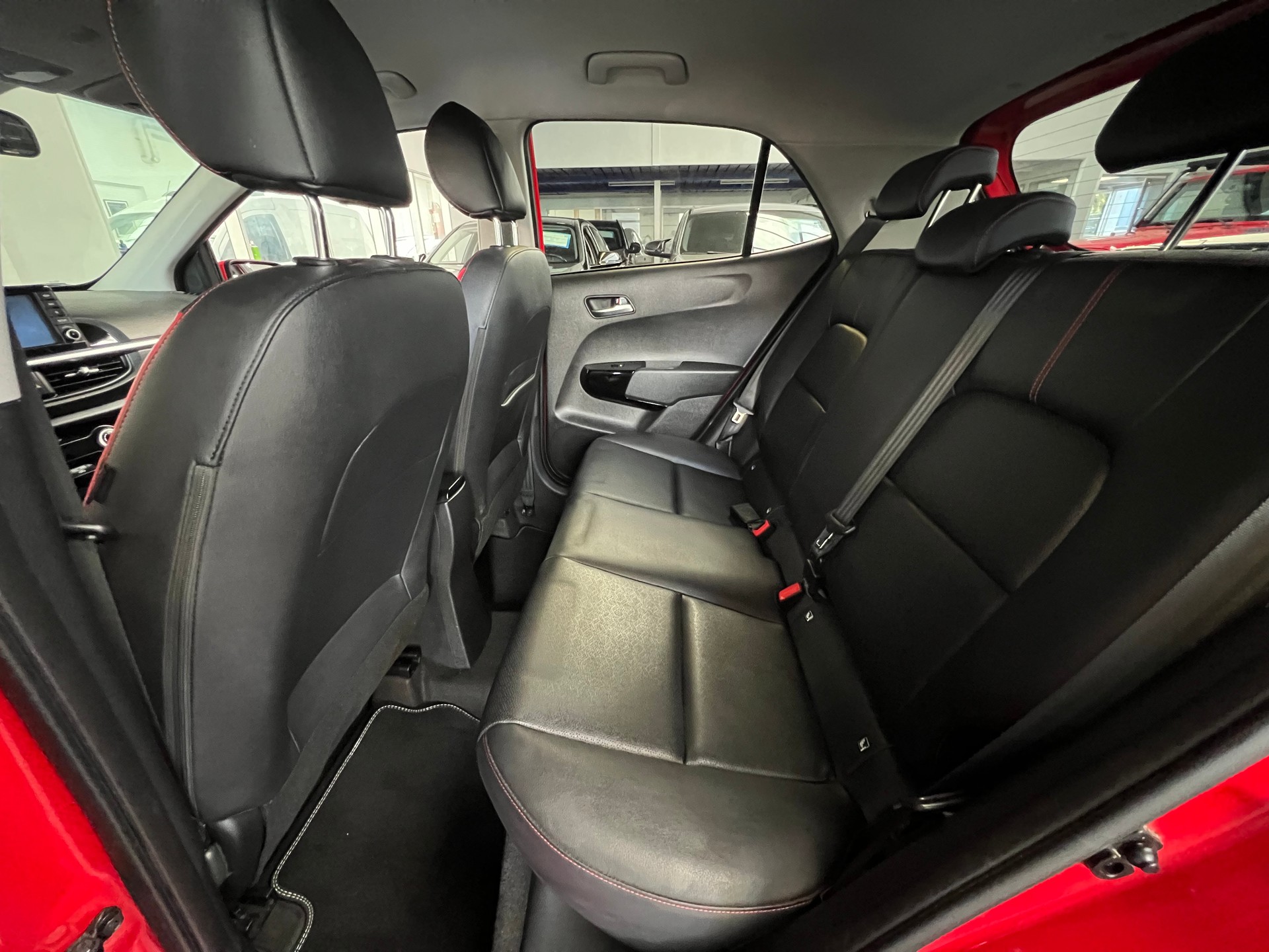 KIA Picanto 1.2 CVVT GT-Line-image-9