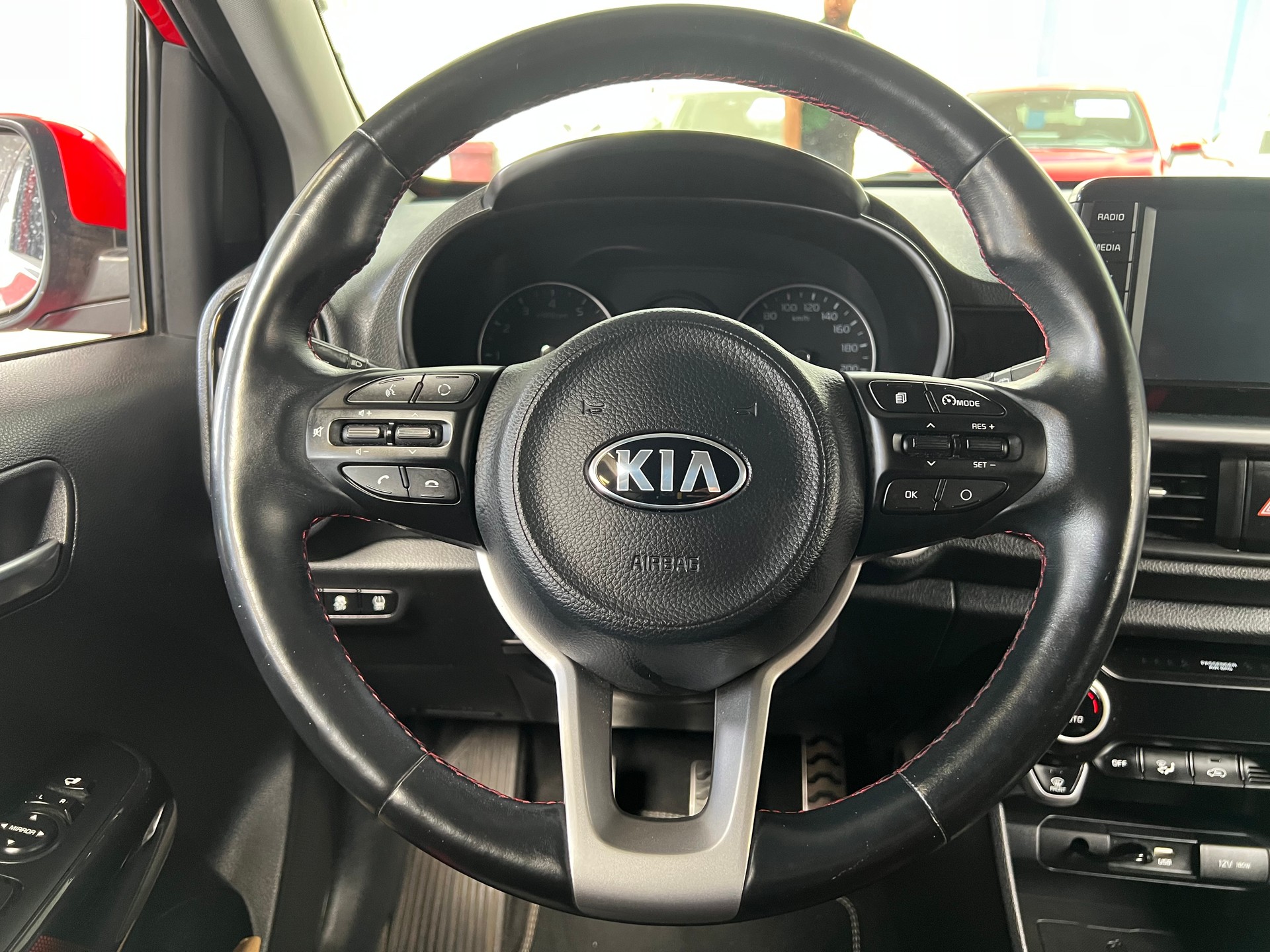 KIA Picanto 1.2 CVVT GT-Line-image-7