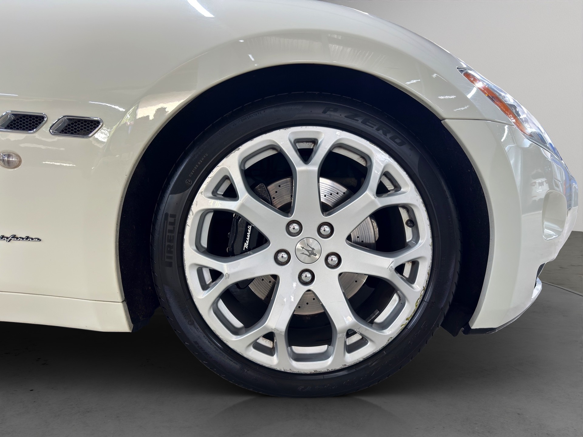 MASERATI GranTurismo Automatica-image-8