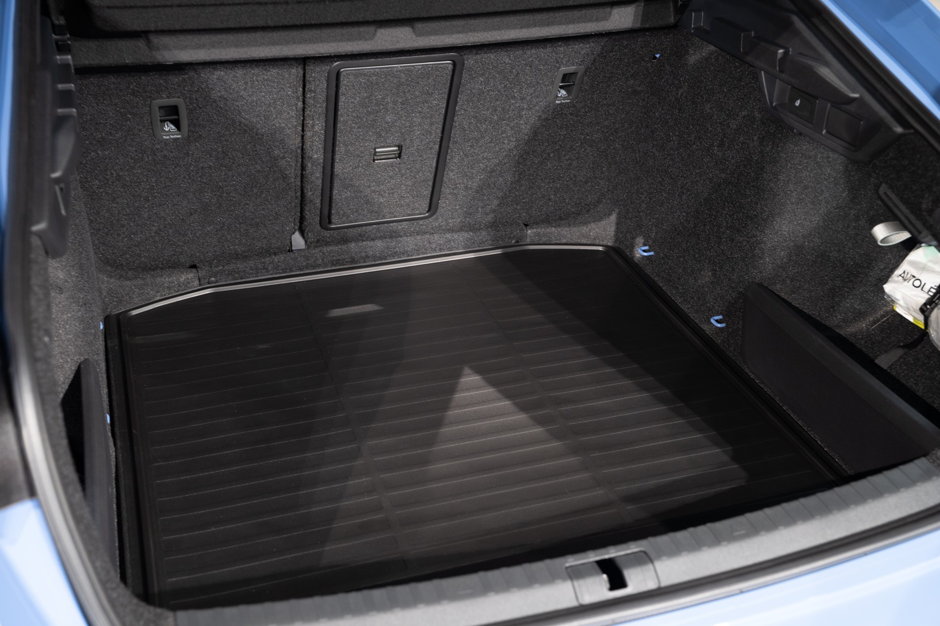SKODA Octavia Limousine 1.5 TSI mHEV DSG SportLine-image-24