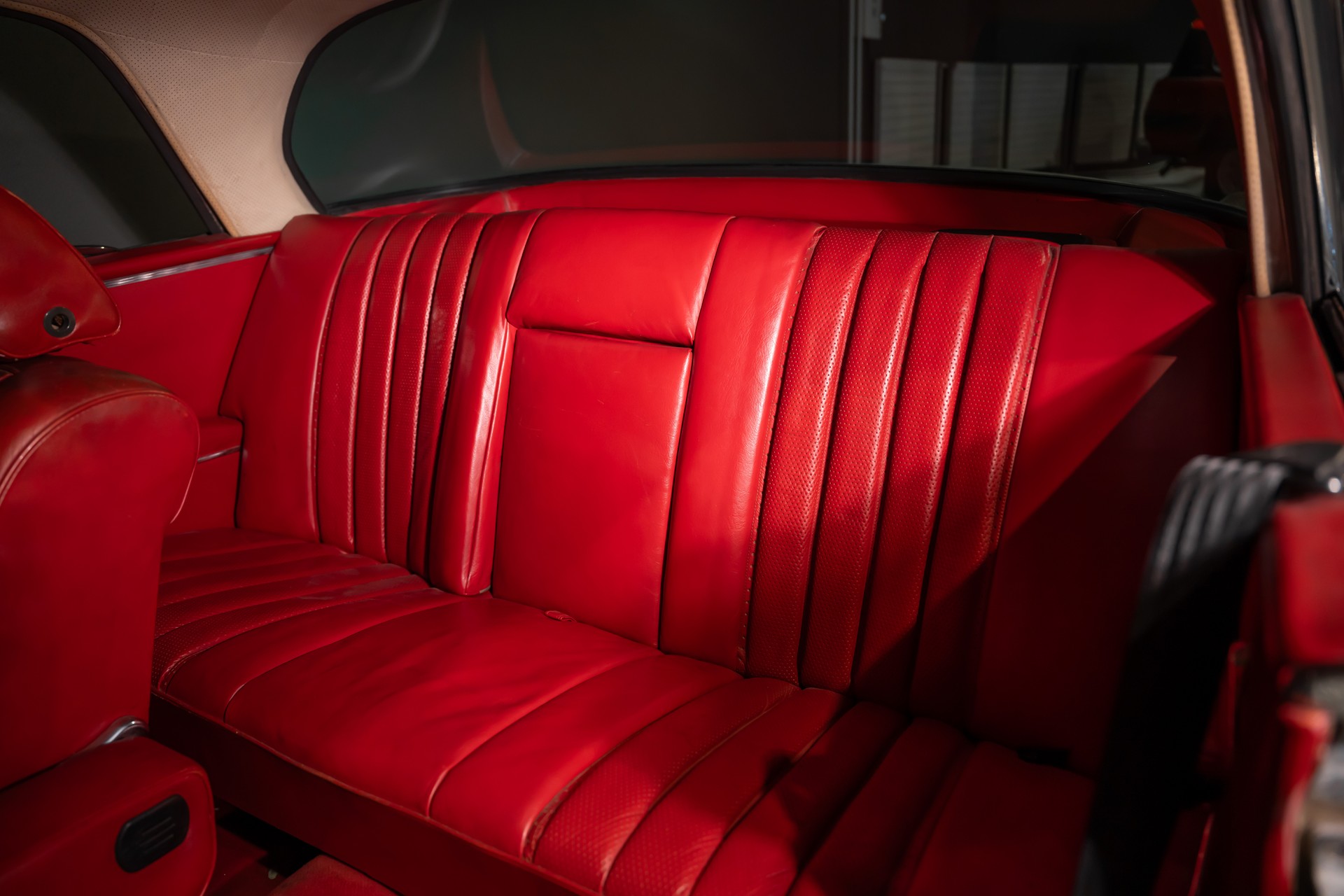MERCEDES-BENZ 280 SE 3.5 Coupé (W111)-image-18
