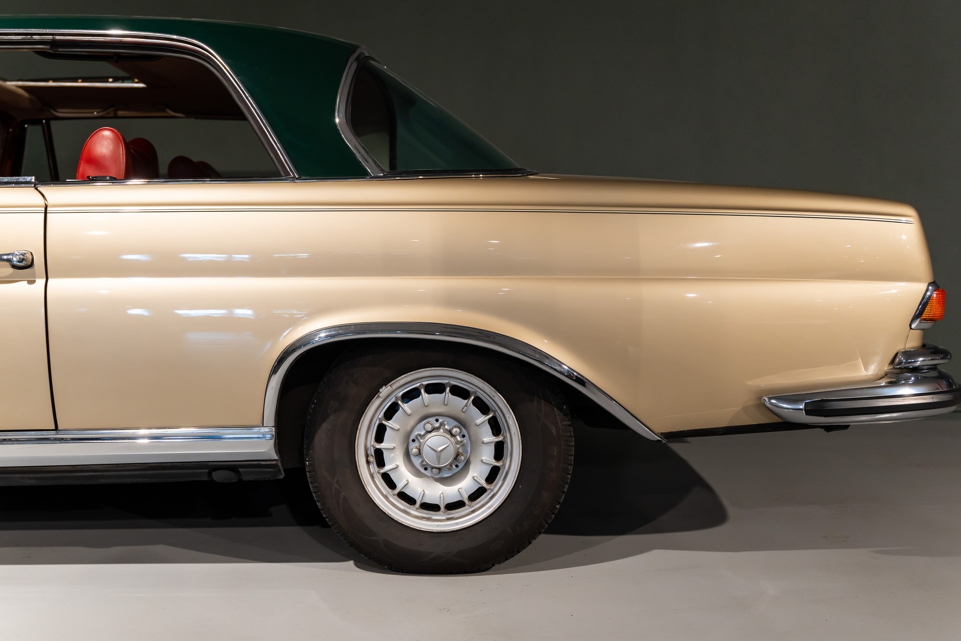 MERCEDES-BENZ 280 SE 3.5 Coupé (W111)-image-6