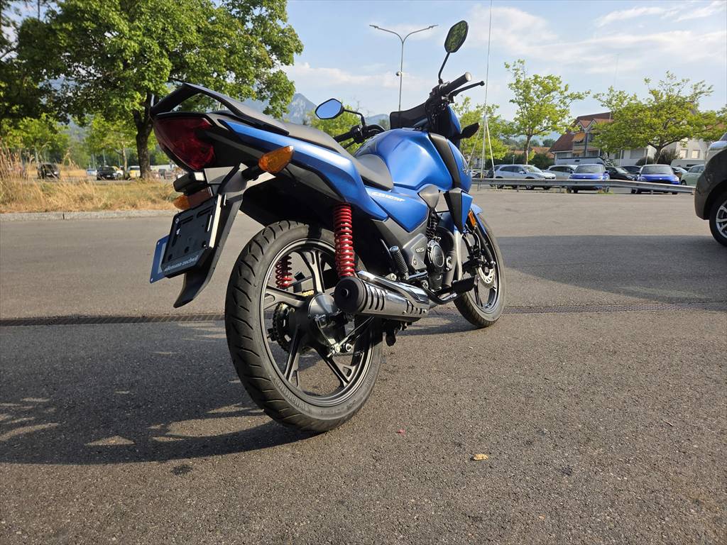 HONDA CB 125 F ABS-image-2
