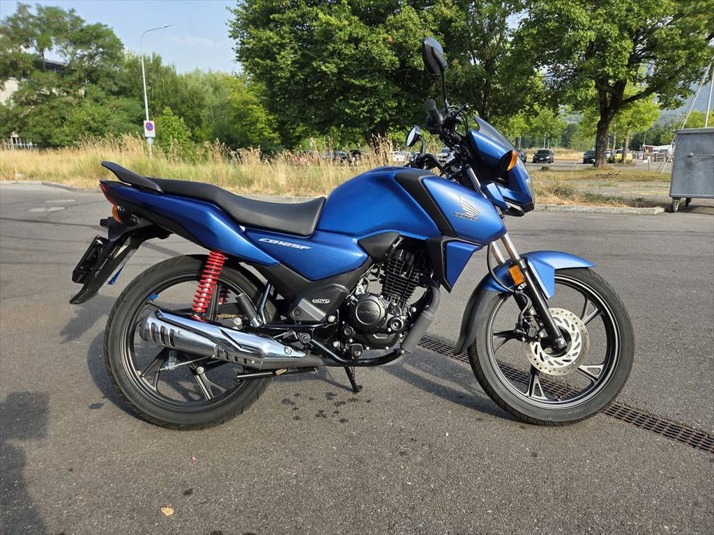 HONDA CB 125 F ABS-image-1