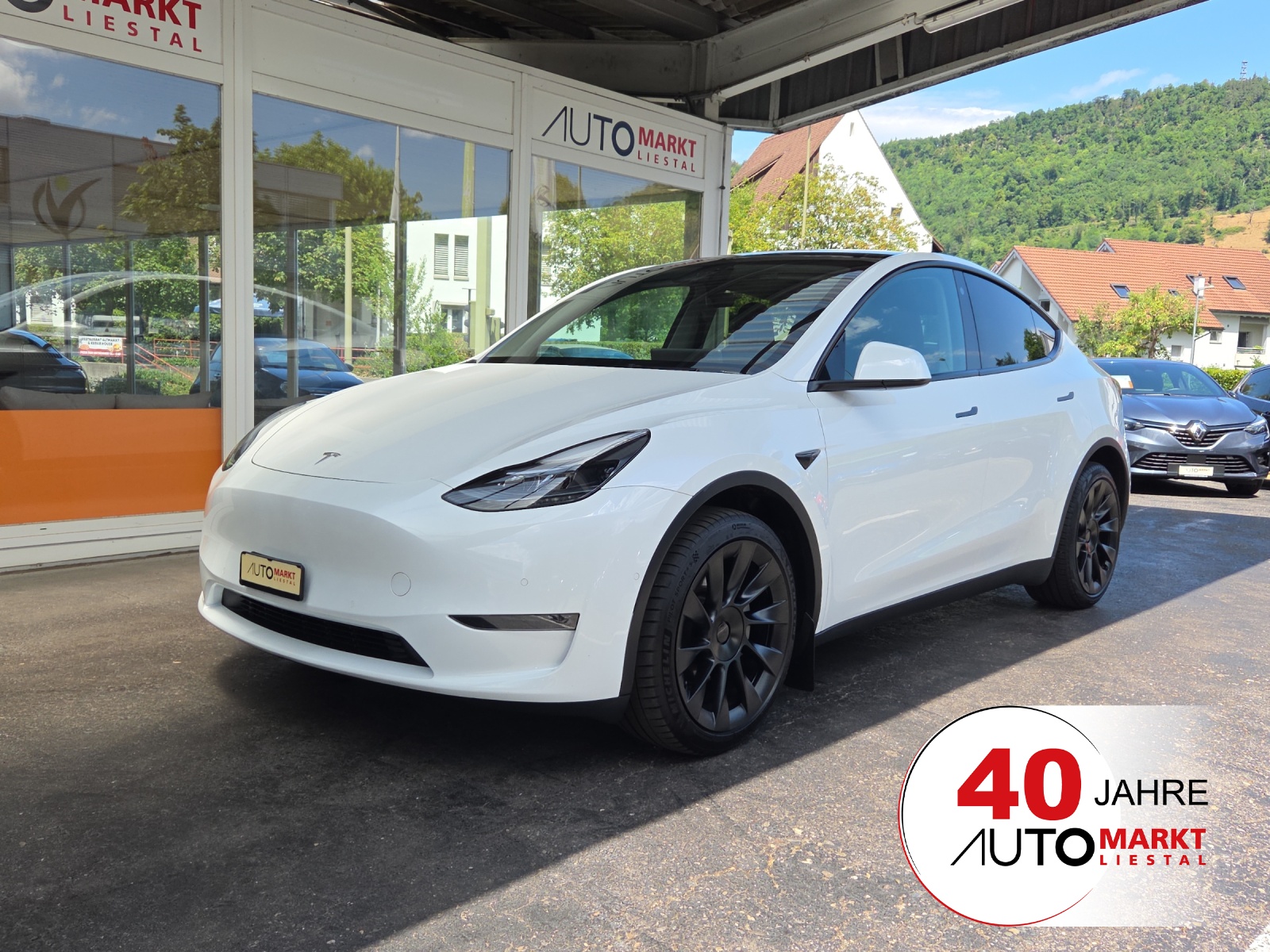 TESLA Model Y Long Range