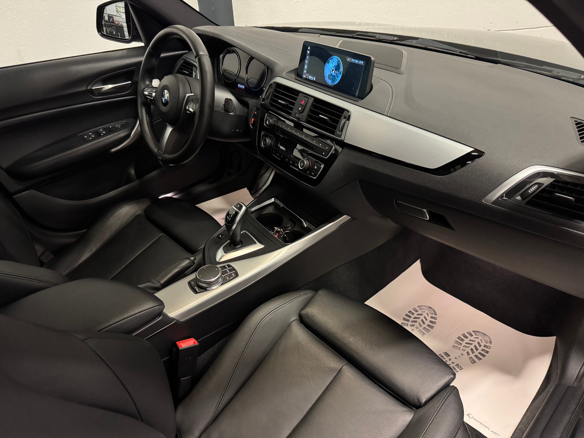 BMW 120d xDrive Edition M Sport Steptronic-image-18