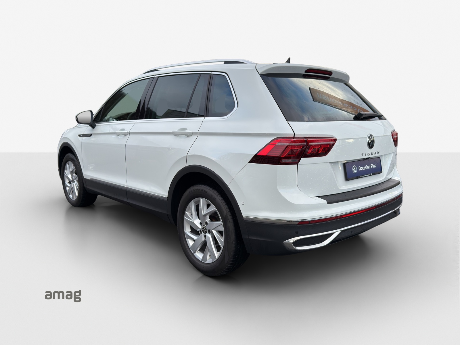 VW Tiguan 2.0 TDI SCR Elegance 4Motion DSG-showroom-element-2