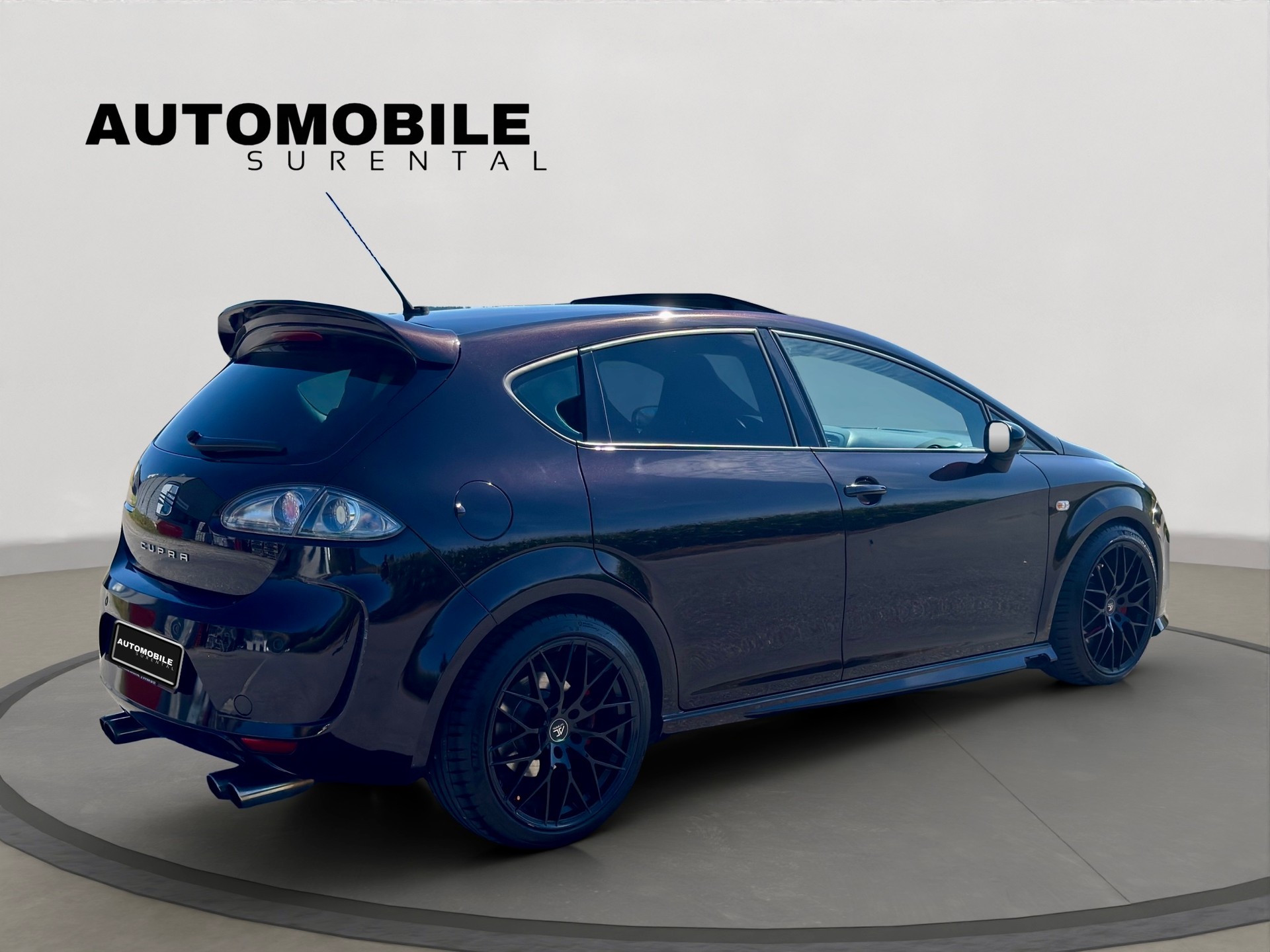 SEAT Leon 2.0 TSI Cupra-image-5