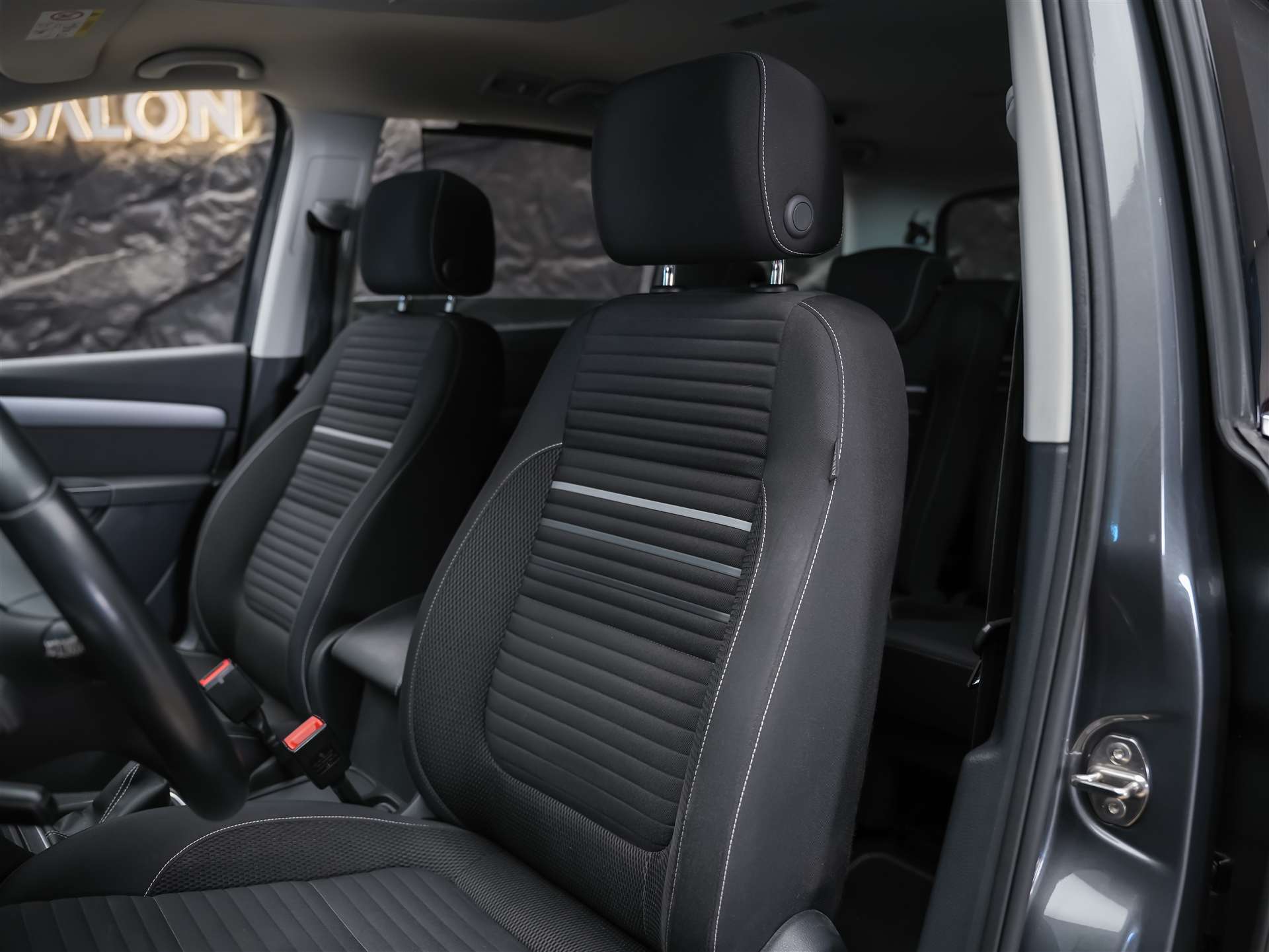 VW Sharan 2.0 TDI BlueMotion Technology Comfortline *CH Auto*7 Sitzer*Sitzheizung*-image-9