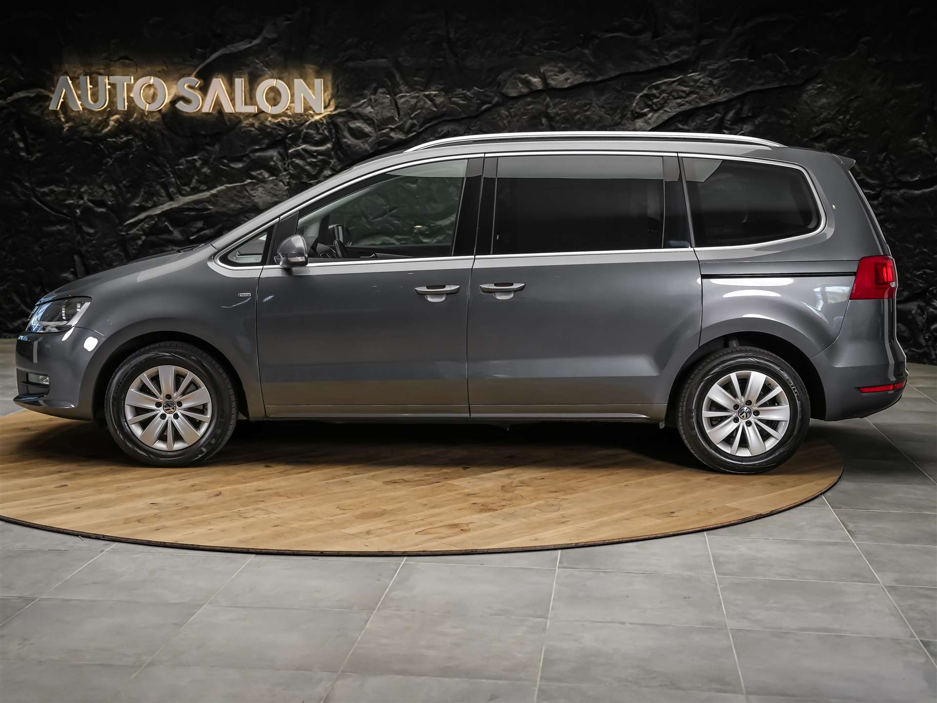 VW Sharan 2.0 TDI BlueMotion Technology Comfortline *CH Auto*7 Sitzer*Sitzheizung*-showroom-element-1