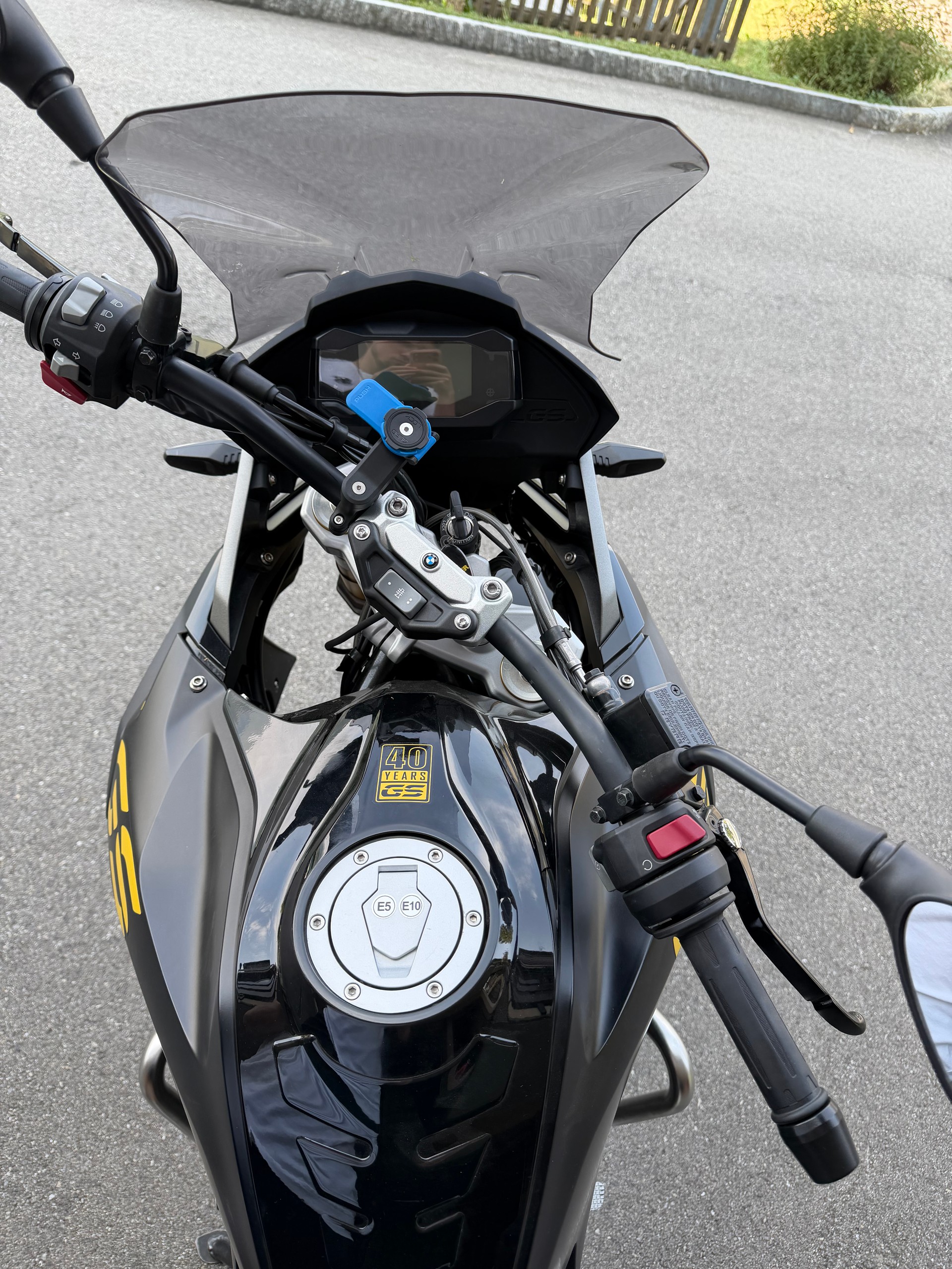BMW G 310 GS 40 Year Edition-image-6