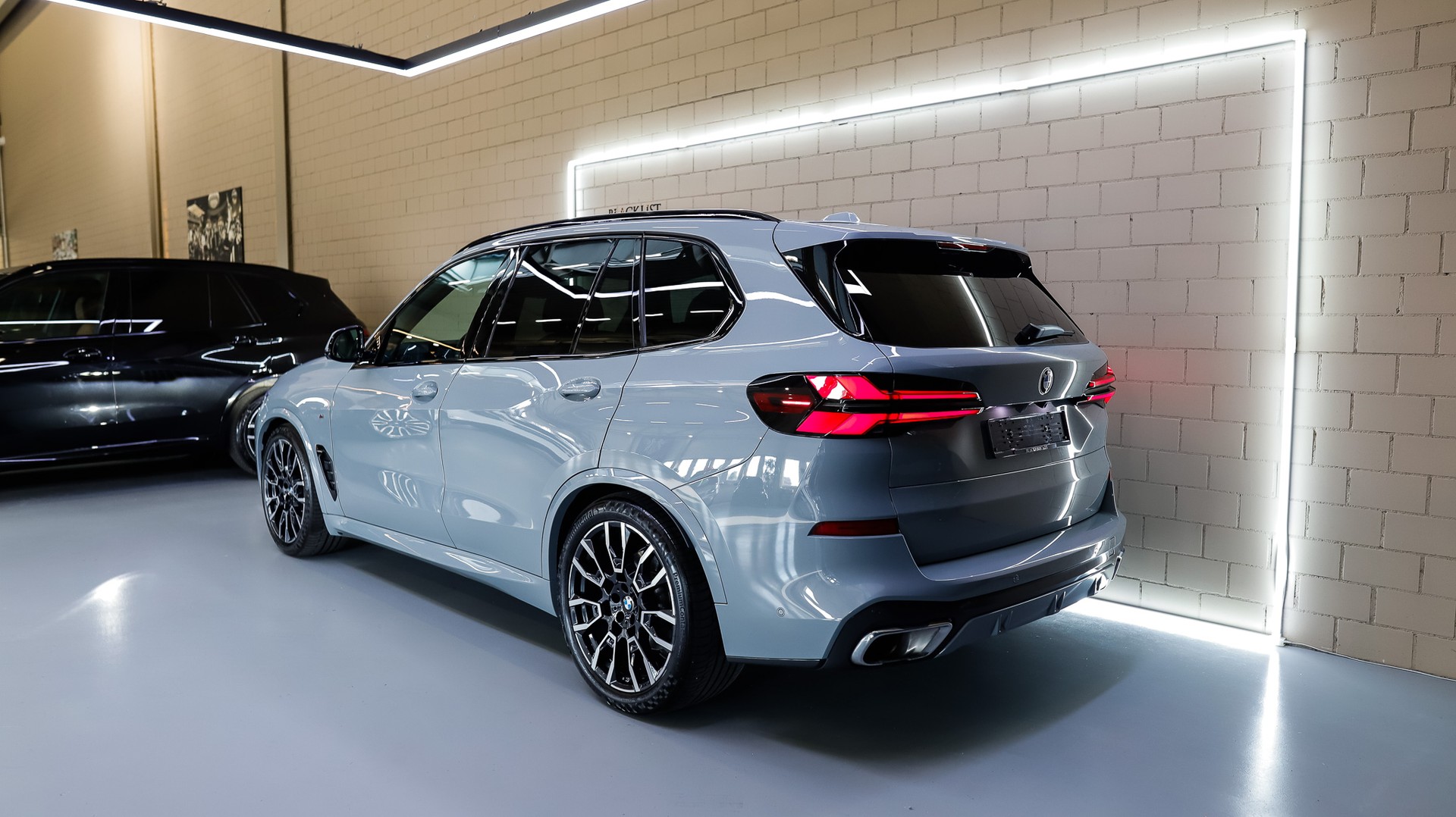 BMW X5 xDrive 48V 40d M Sport Steptronic *FACELIFT*-showroom-element-3