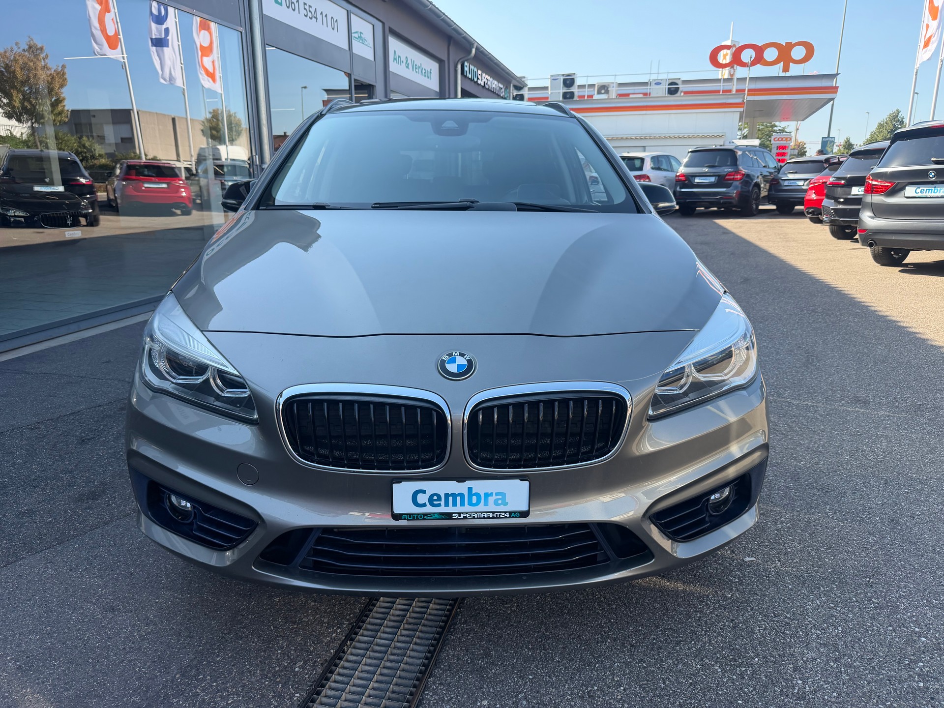 BMW 220d xDrive Active Tourer Sport Line Steptronic-image-7