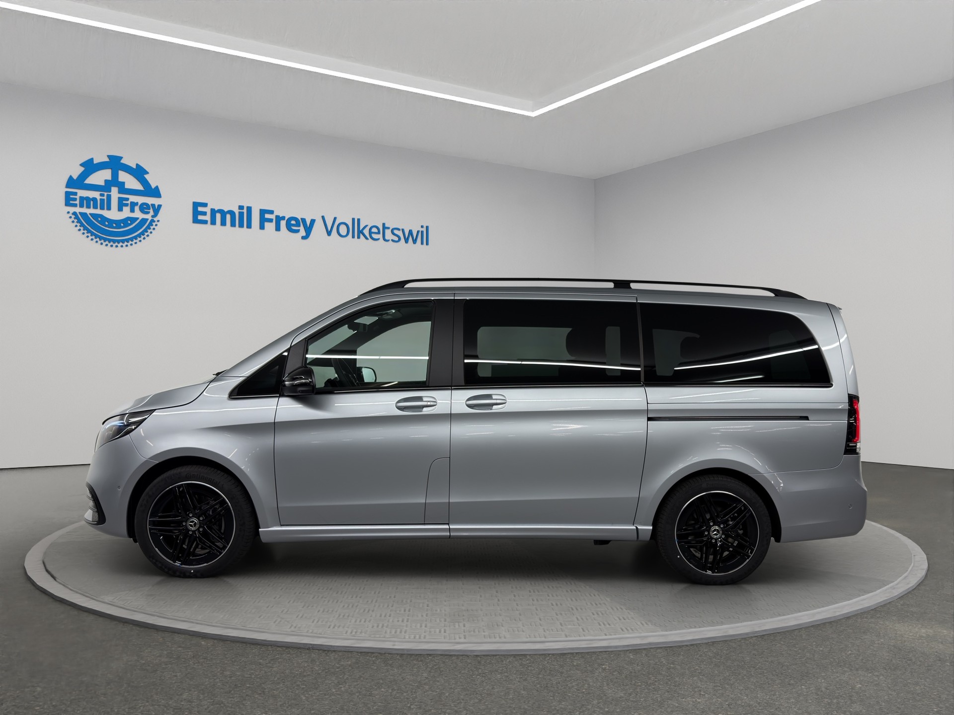 MERCEDES-BENZ V 300 d Swiss Ed. lang 4matic Van-showroom-element-1