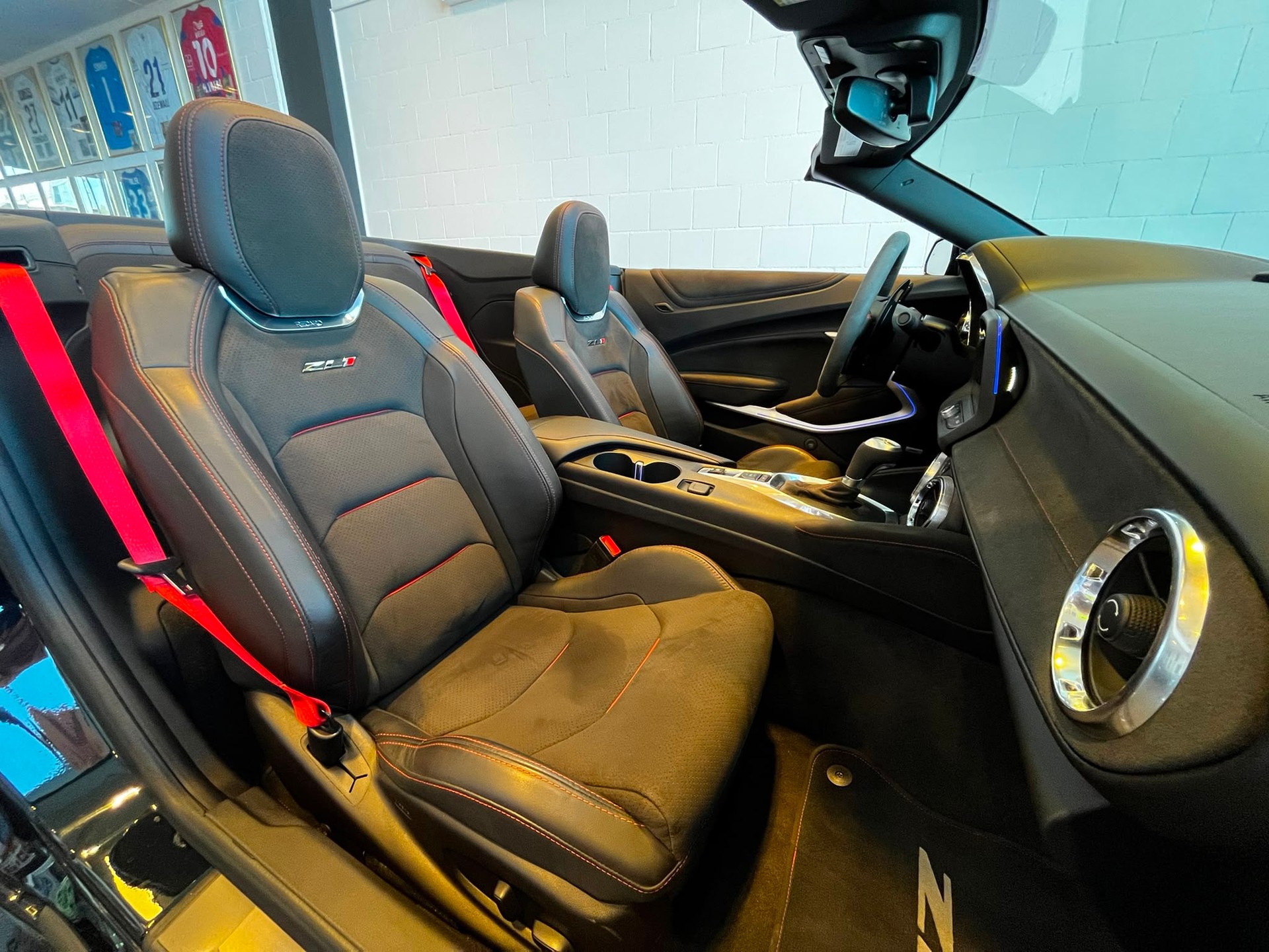 CHEVROLET CAMARO ZL1-image-22
