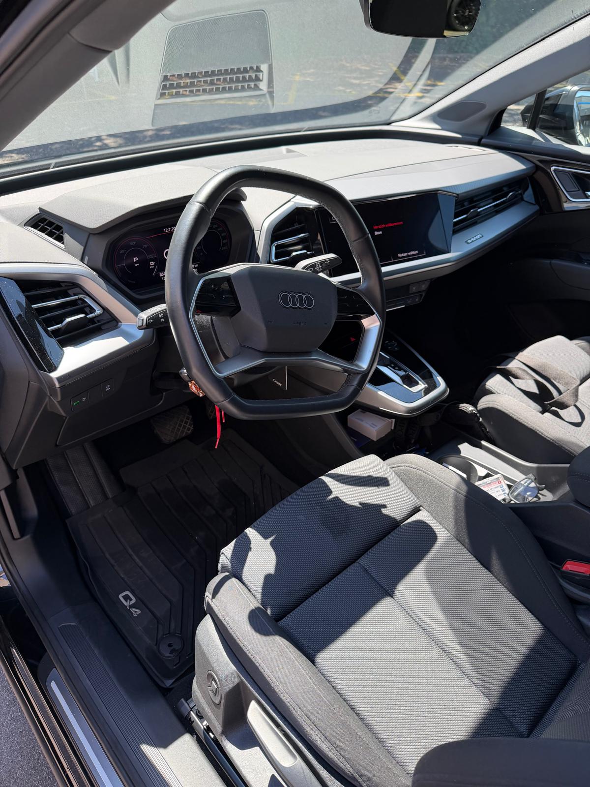 AUDI 40-image-3