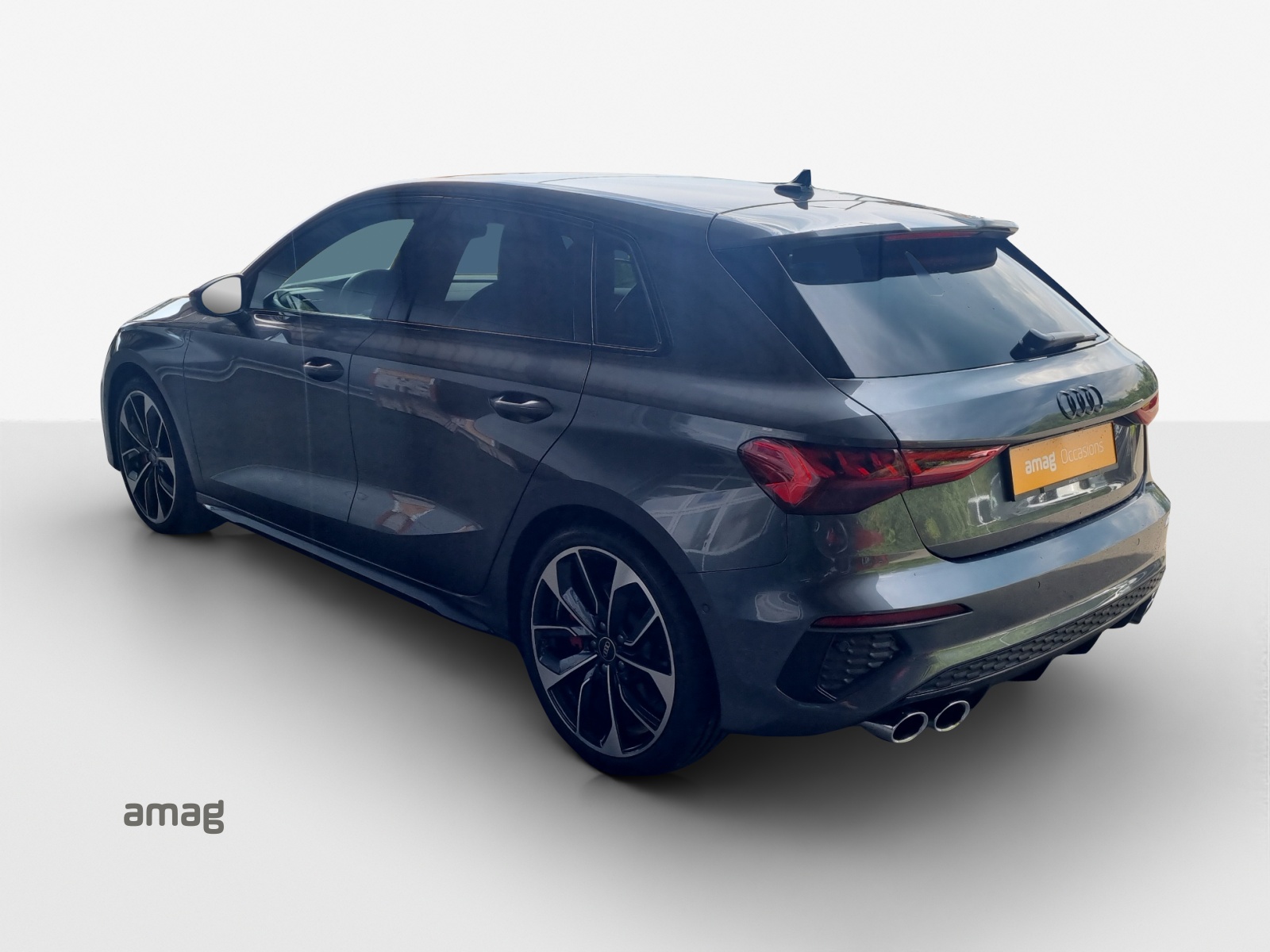 AUDI S3 Sportback 2.0 TFSI quattro S-tronic-showroom-element-2