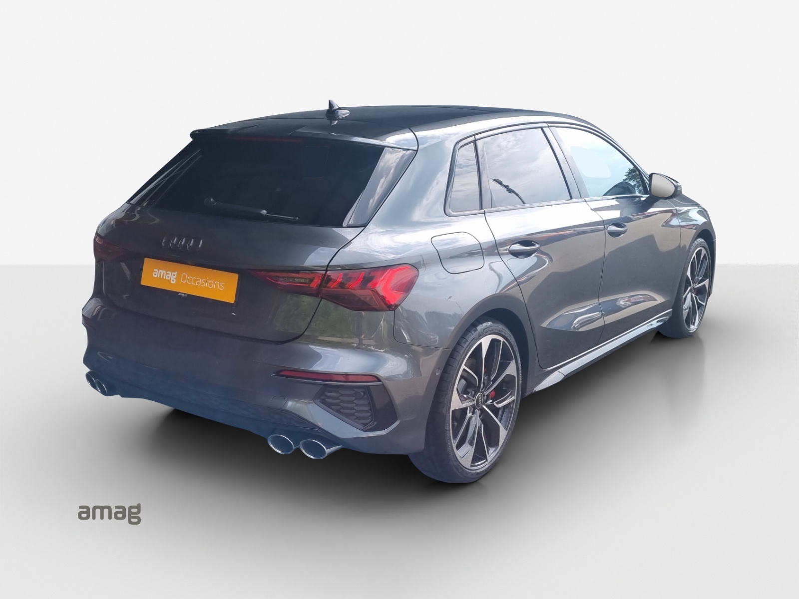 AUDI S3 Sportback 2.0 TFSI quattro S-tronic-showroom-element-3