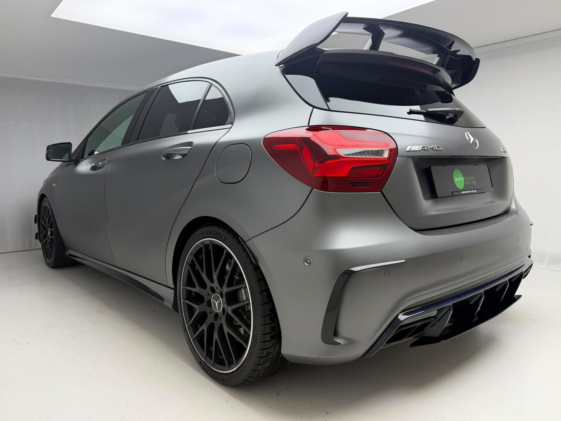 MERCEDES-BENZ A 45 AMG 4Matic Speedshift 7G-DCT-image-6