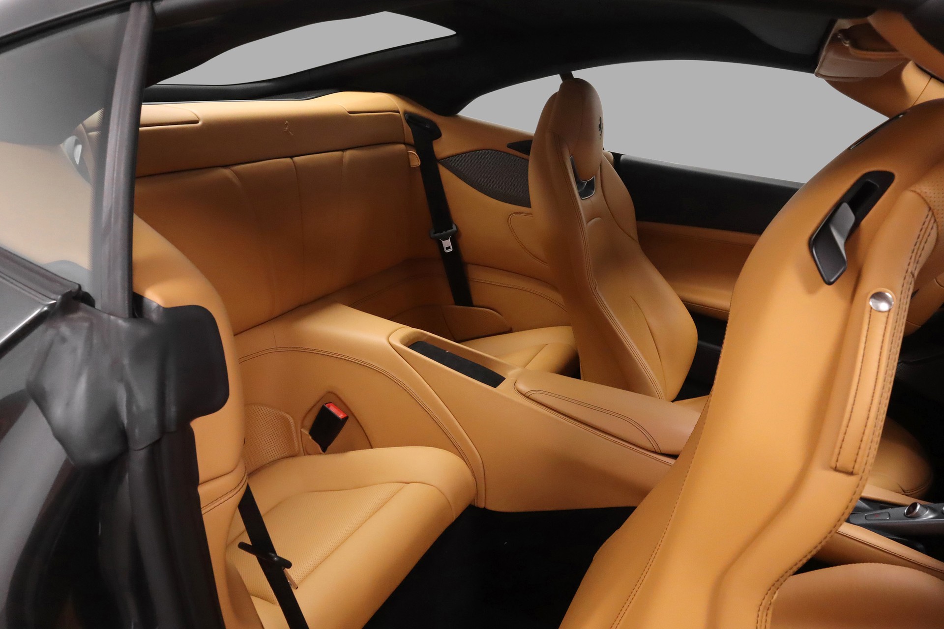 FERRARI Portofino 3.9 V8 T-image-11