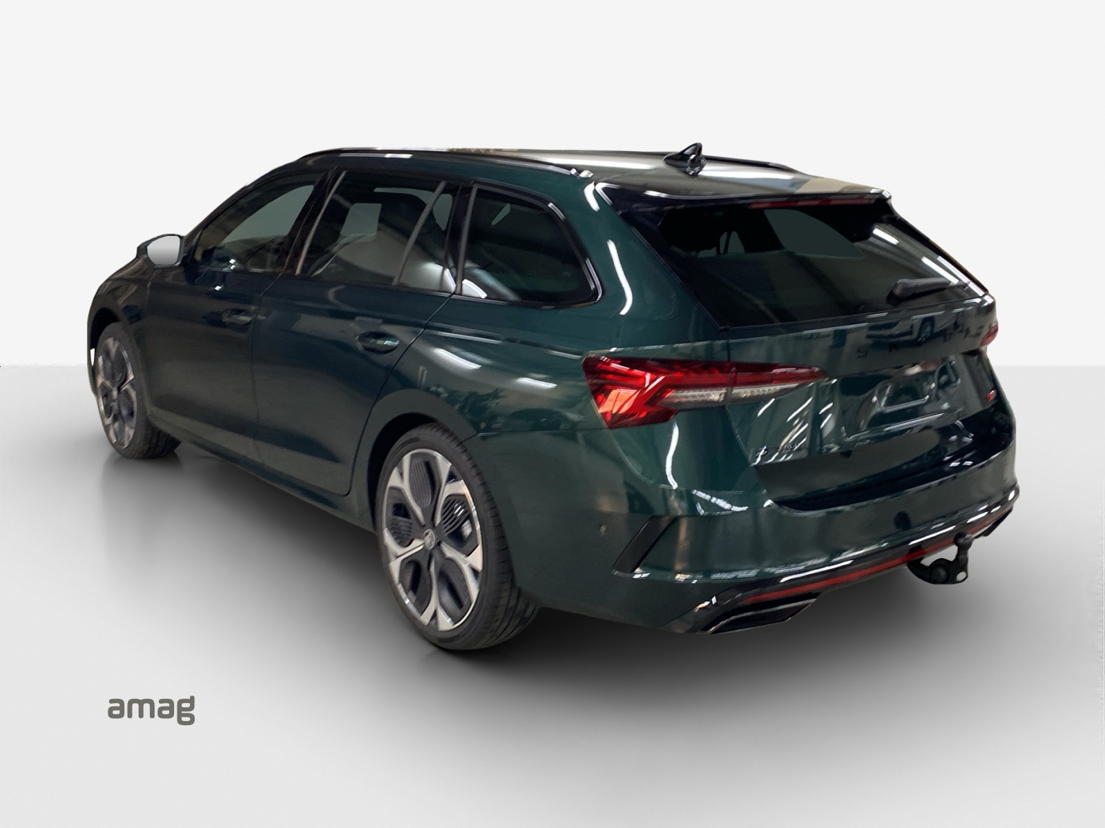 SKODA Octavia Combi 2.0 TSI DSG RS 30 Years Edition-showroom-element-2