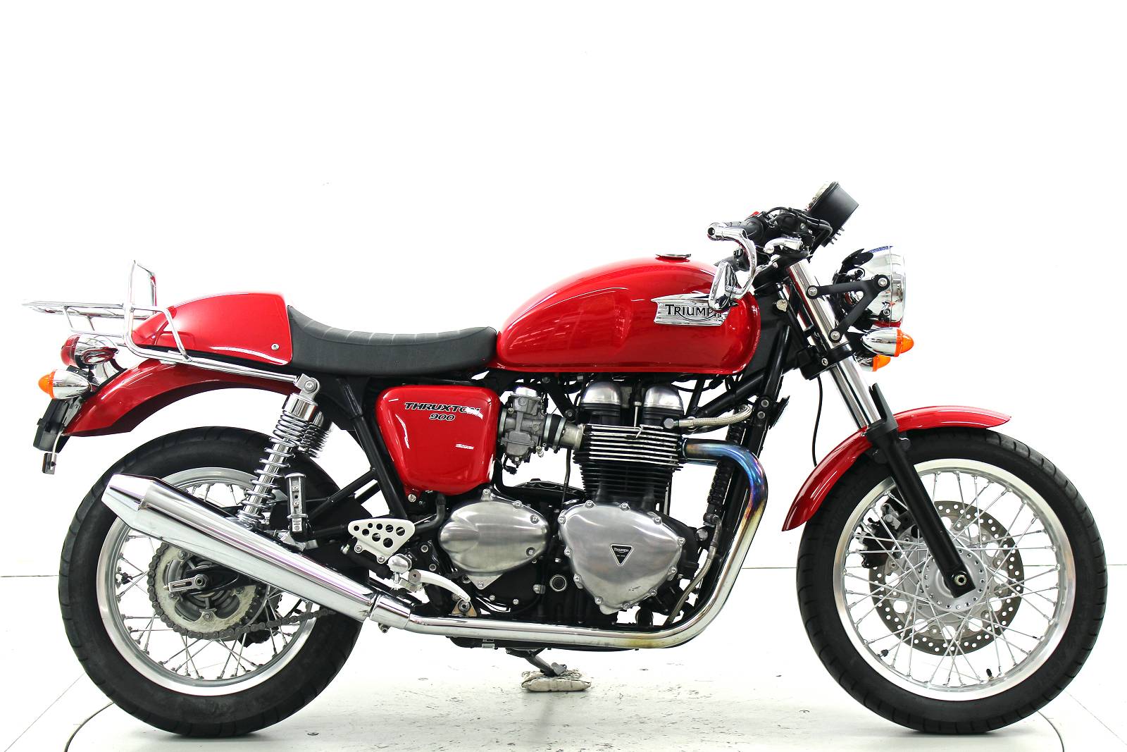 TRIUMPH Thruxton-image-3