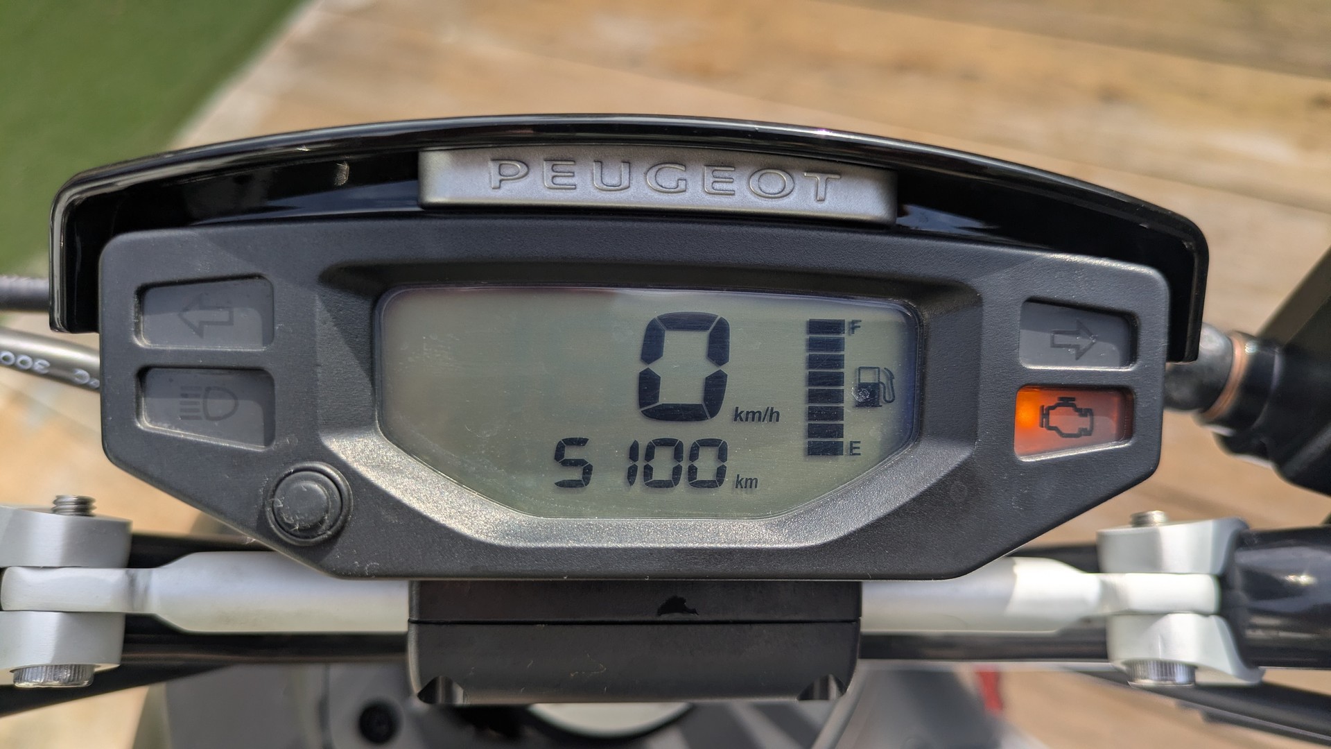PEUGEOT Streetzone 50 45Km/h-image-6