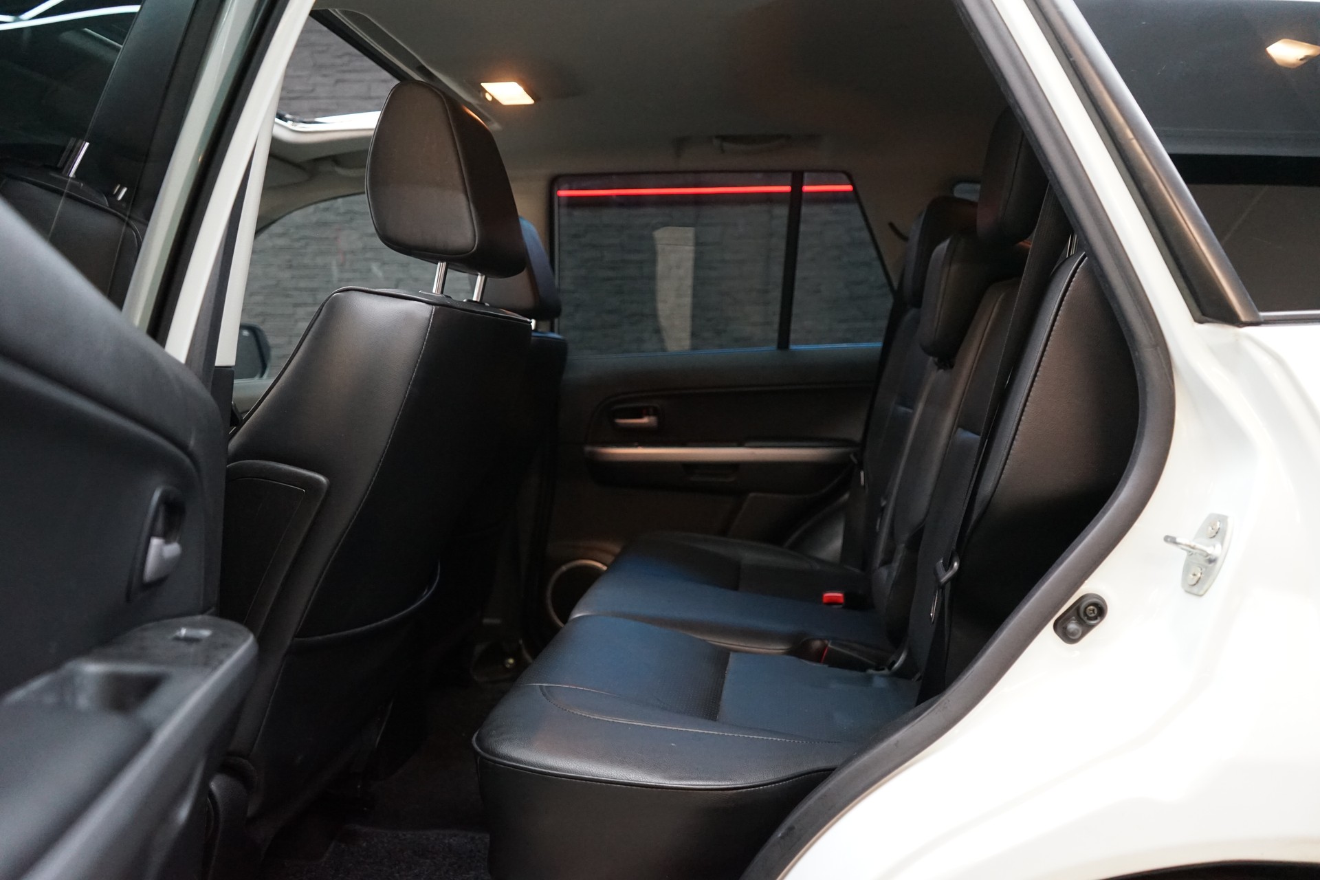 SUZUKI Grand Vitara 2.4 16V GL Top-image-15