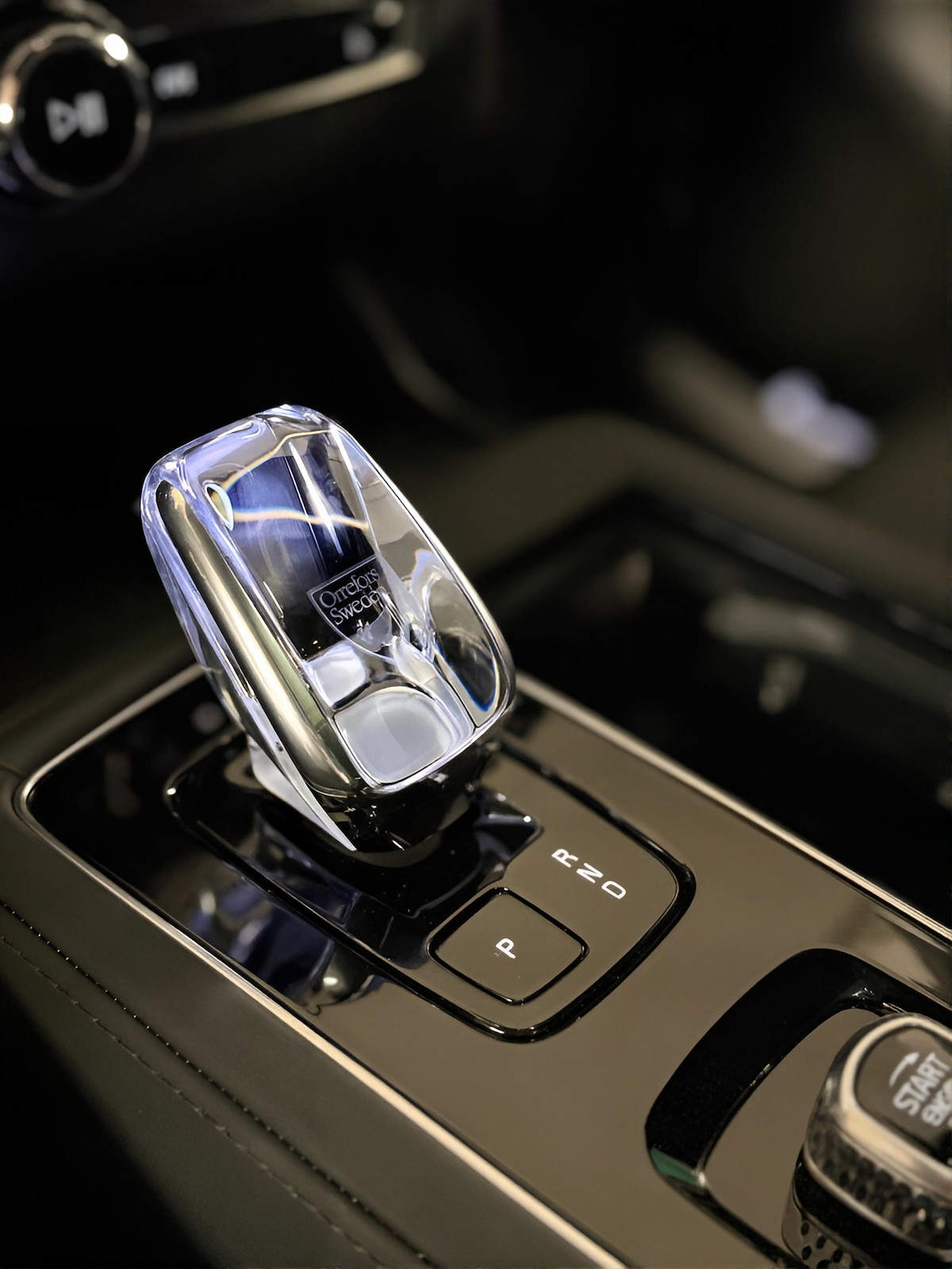 VOLVO XC90 2.0 T8 TE XCLUSIVE Edition Dark eAWD-image-10