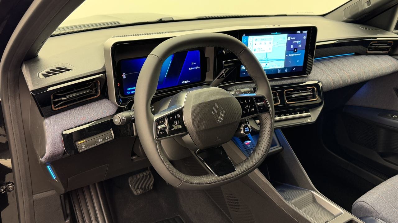 RENAULT R4 E-Tech Comfort Range 52 kWh Techno-image-6