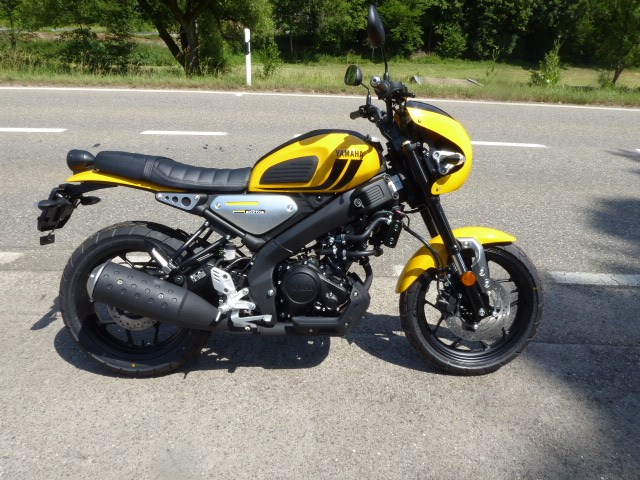 YAMAHA XSR 125-image-0