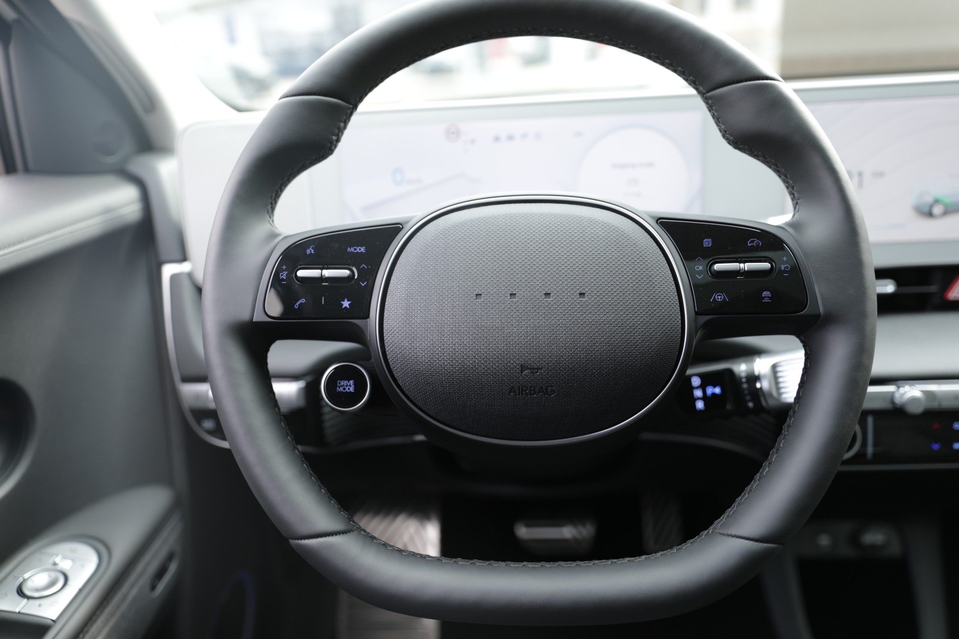 HYUNDAI Ioniq 5 77kWh Vertex 4WD-image-10