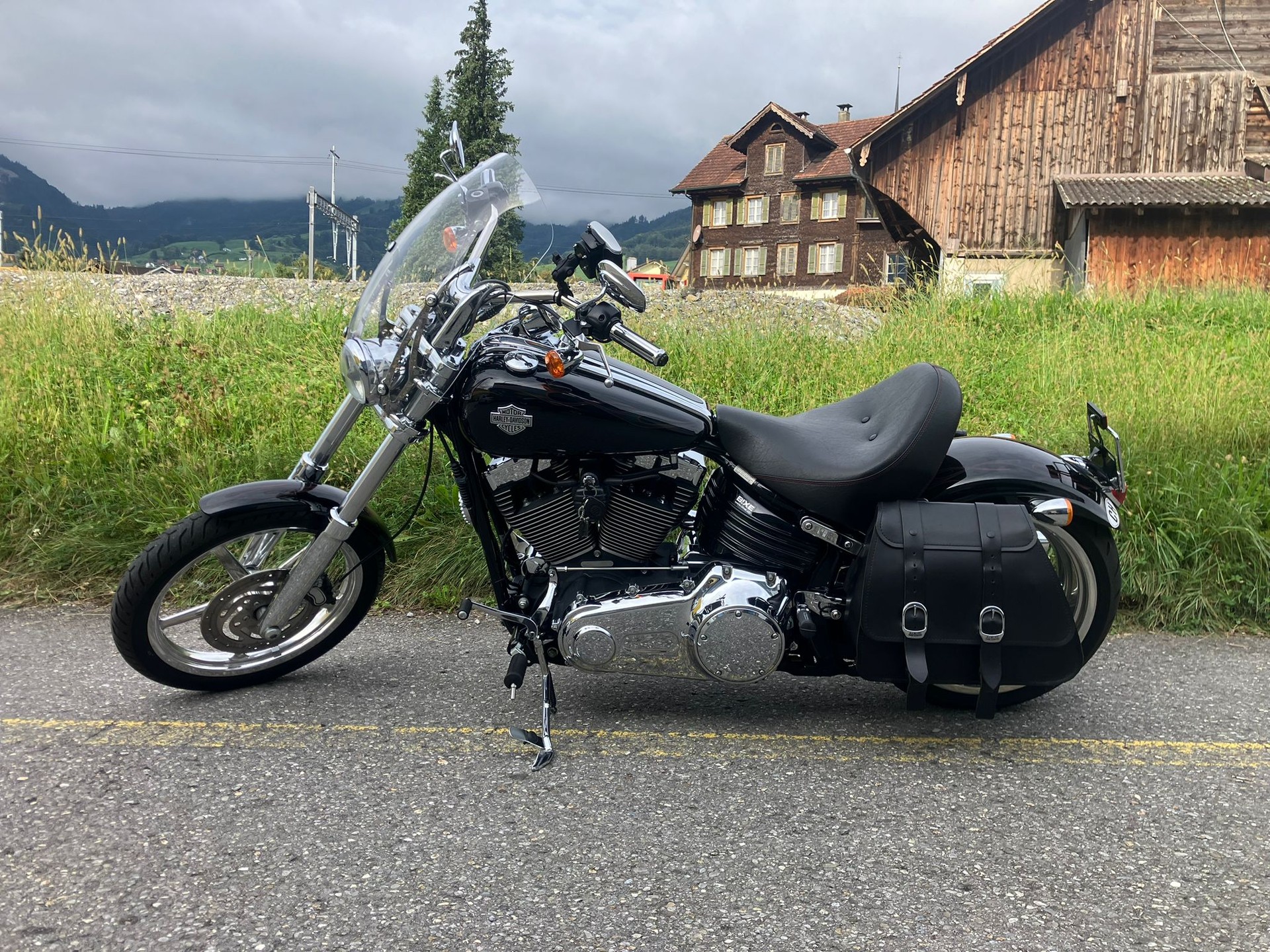 HARLEY-DAVIDSON FXCWC Rocker C-image-5