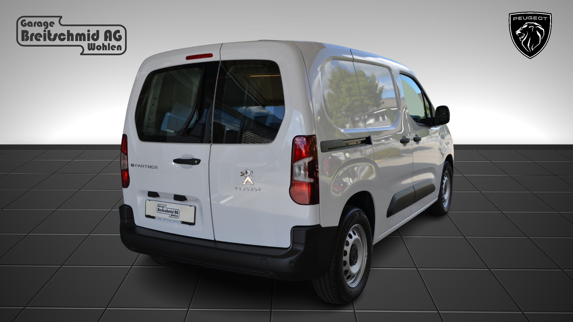PEUGEOT e-Partner Long 50kWh Premium-image-4