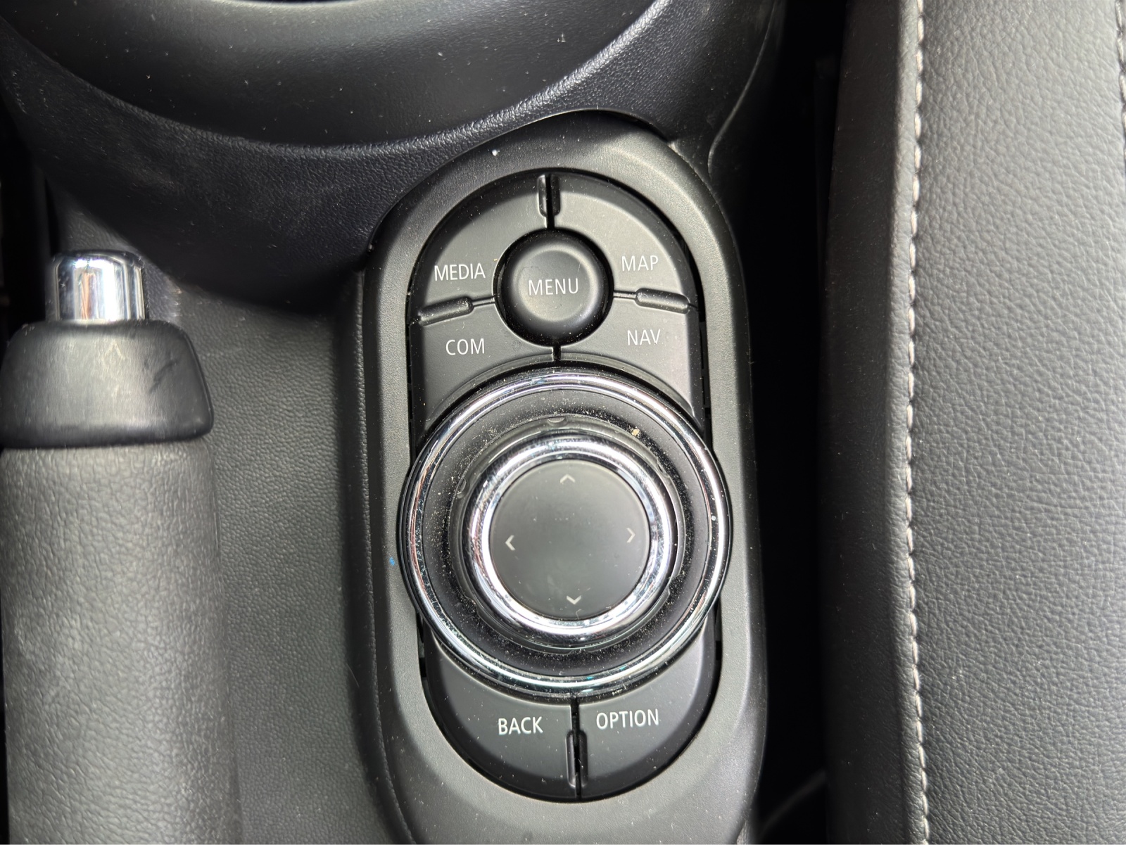 MINI Cooper Steptronic DKG-image-21