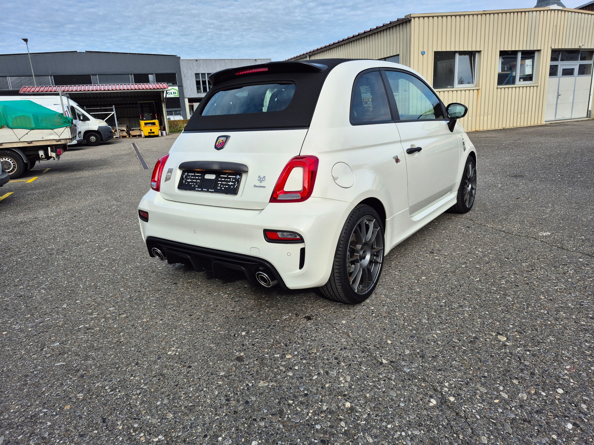FIAT 595C 1.4 16V Turbo Abarth 595 Turismo-image-4