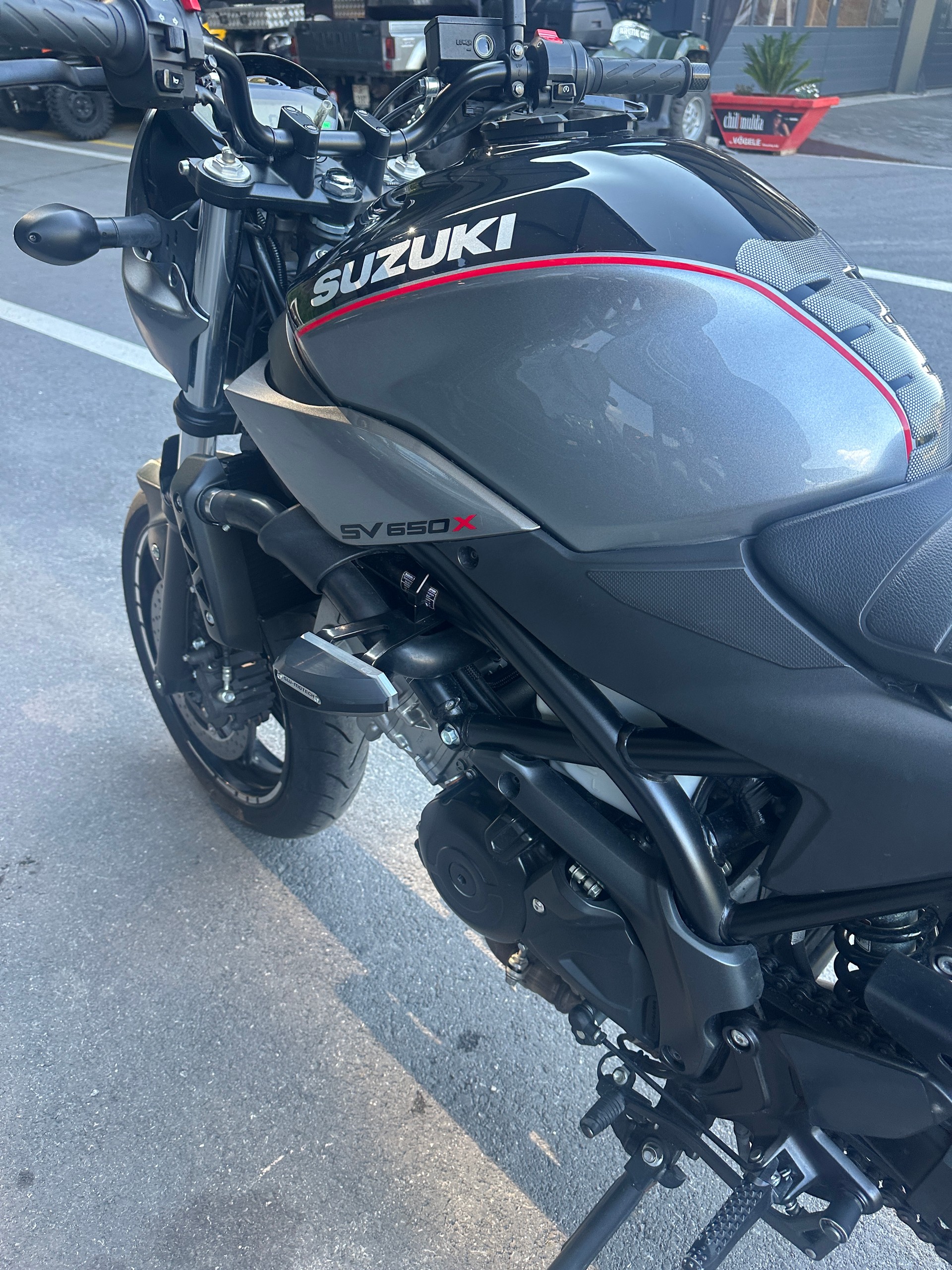 SUZUKI SV 650 XA ABS L8-image-5