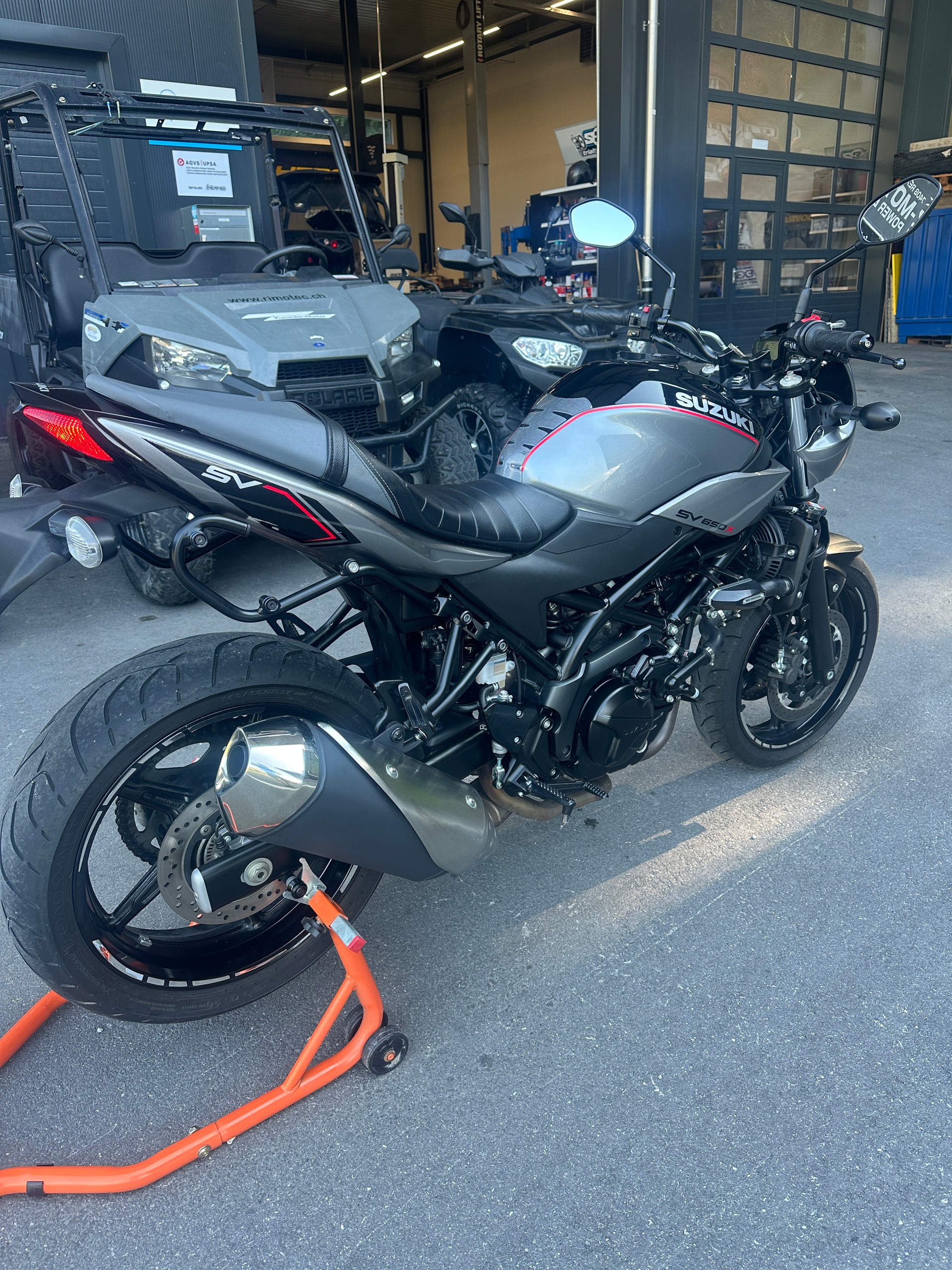 SUZUKI SV 650 XA ABS L8-image-1