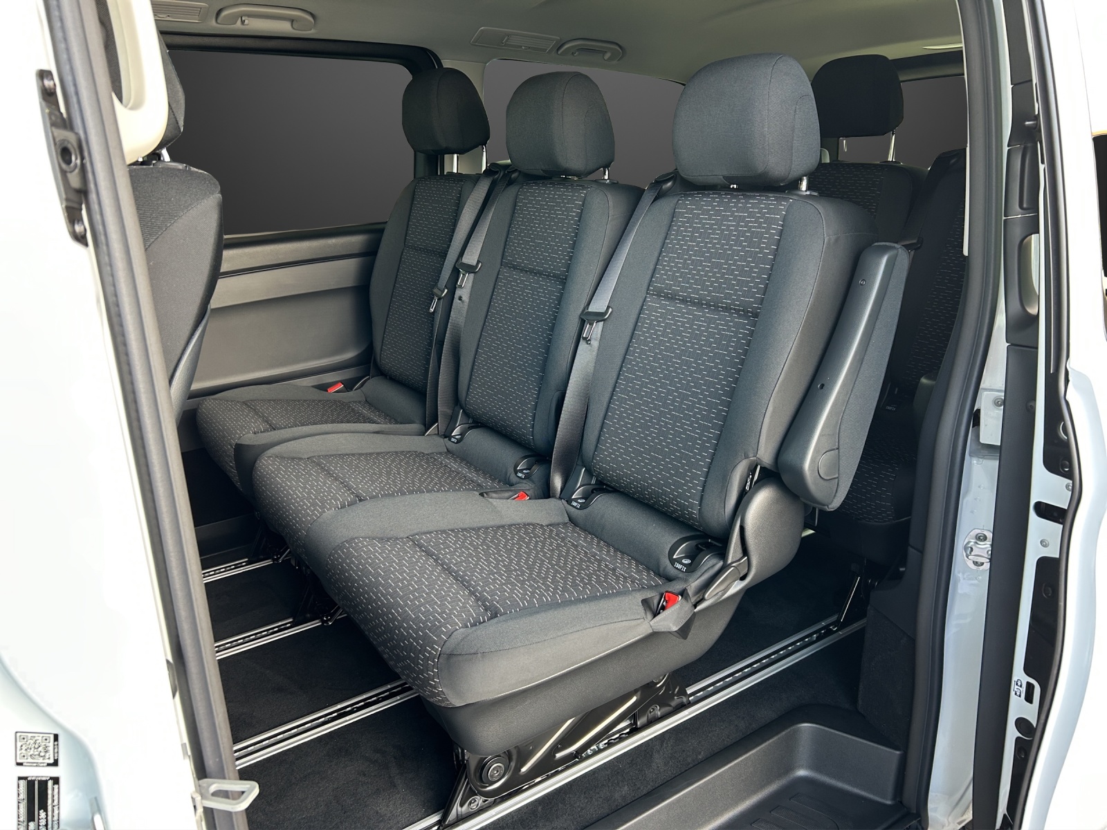 MERCEDES-BENZ Vito 116 CDI Lang Tourer 9G-Tronic 4M Select-image-10