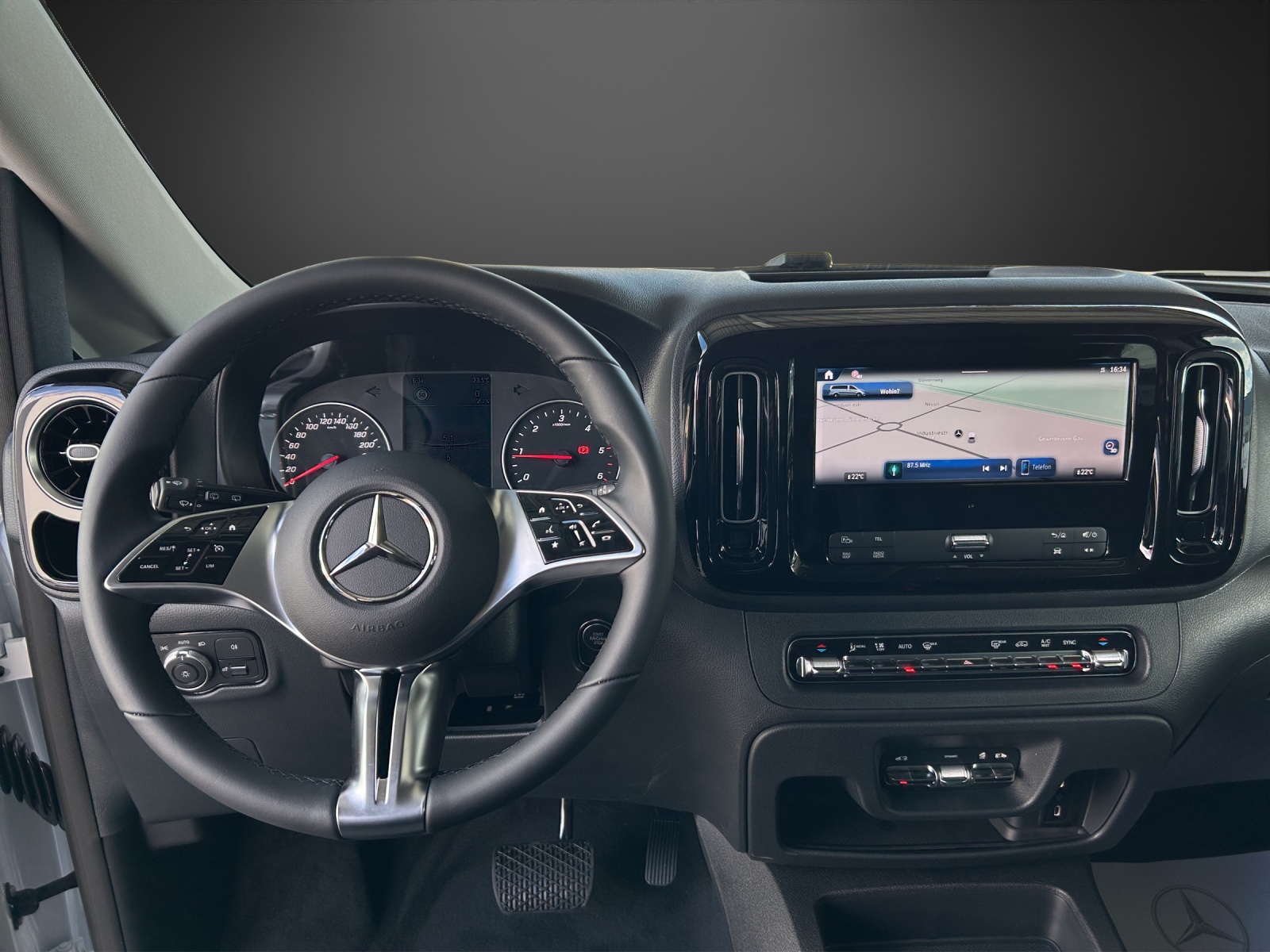 MERCEDES-BENZ Vito 116 CDI Lang Tourer 9G-Tronic 4M Select-image-8